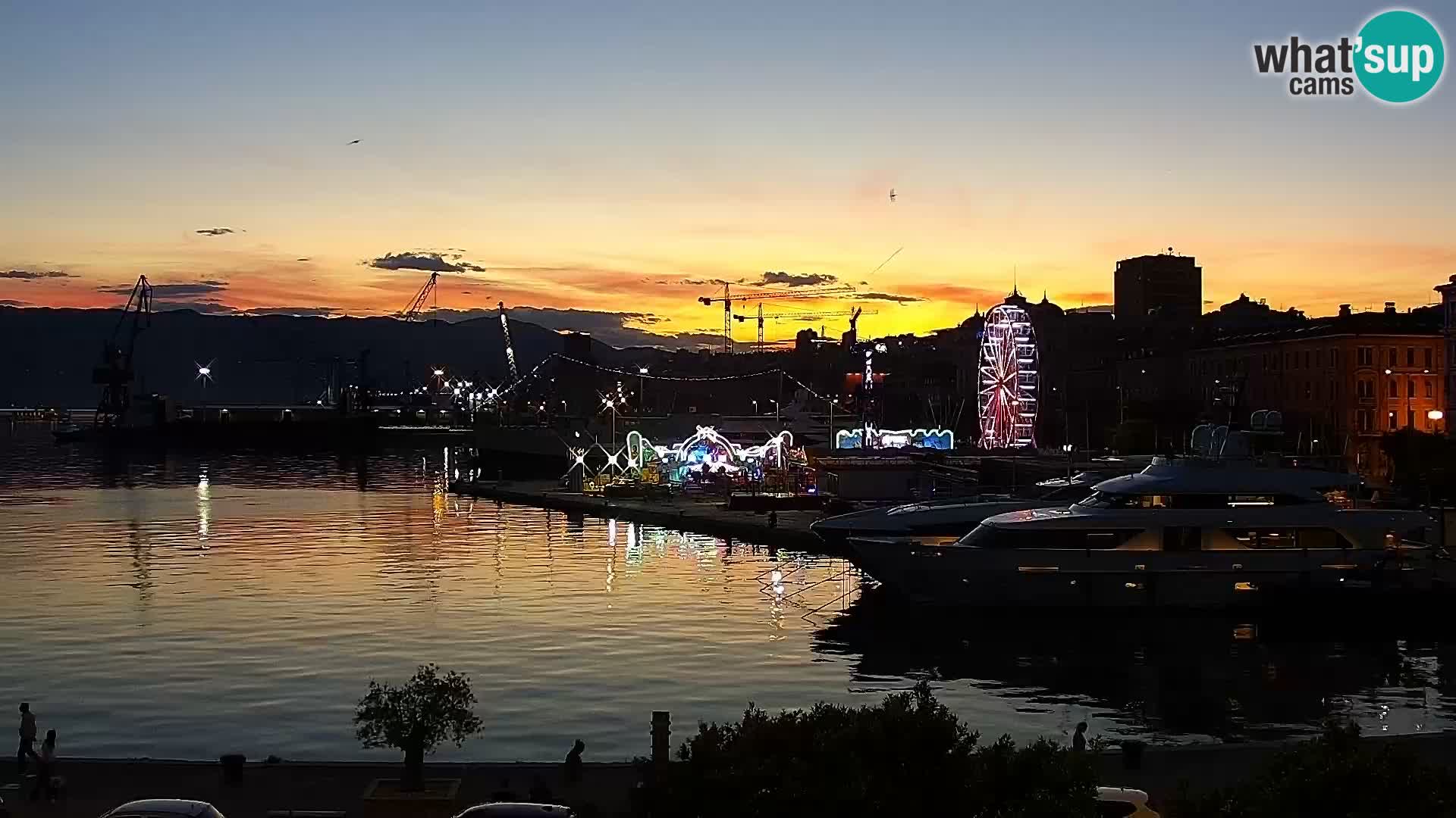 La Riva y Marina en Rijeka – Webcam en vivo Croacia