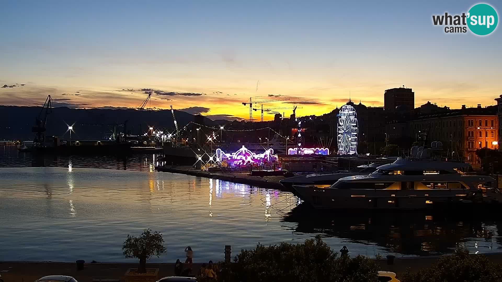Riva i Marina u Rijeci – Web kamera uživo u Hrvatskoj