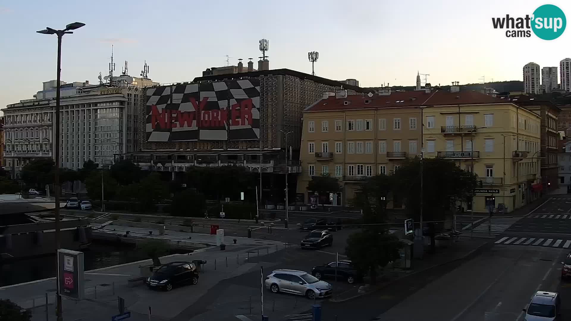 Riva i Marina u Rijeci – Web kamera uživo u Hrvatskoj