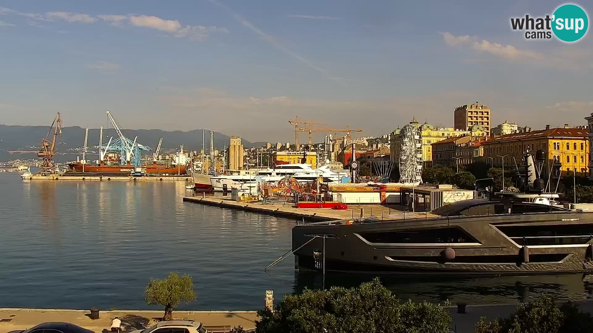 La Riva y Marina en Rijeka – Webcam en vivo Croacia