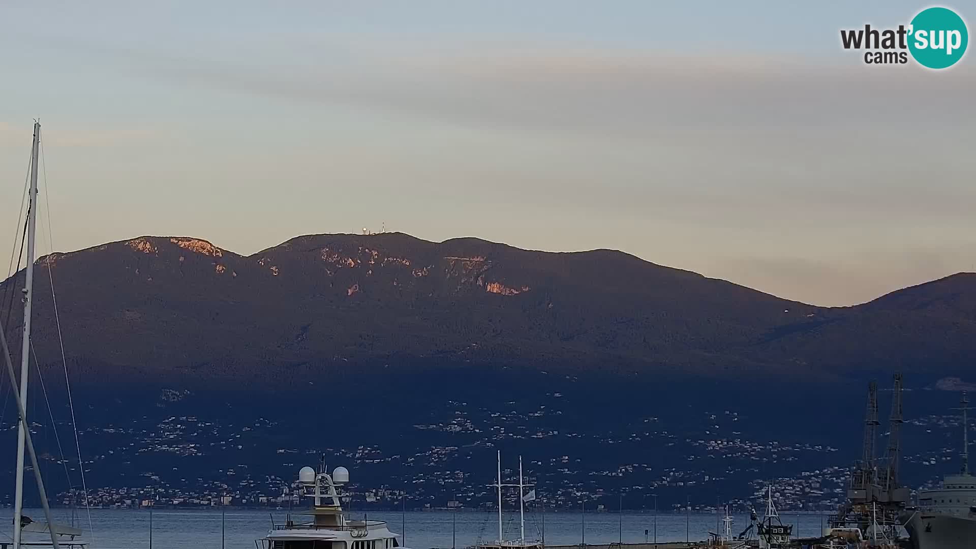 La Riva e la Marina a Rijeka (Fiume) – Live Webcam Croazia