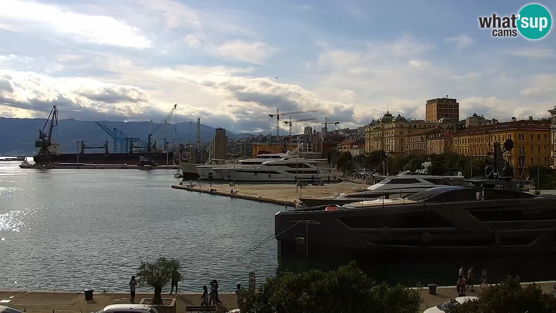 Die Riva und Marina in Rijeka – Live Webcam Kroatien