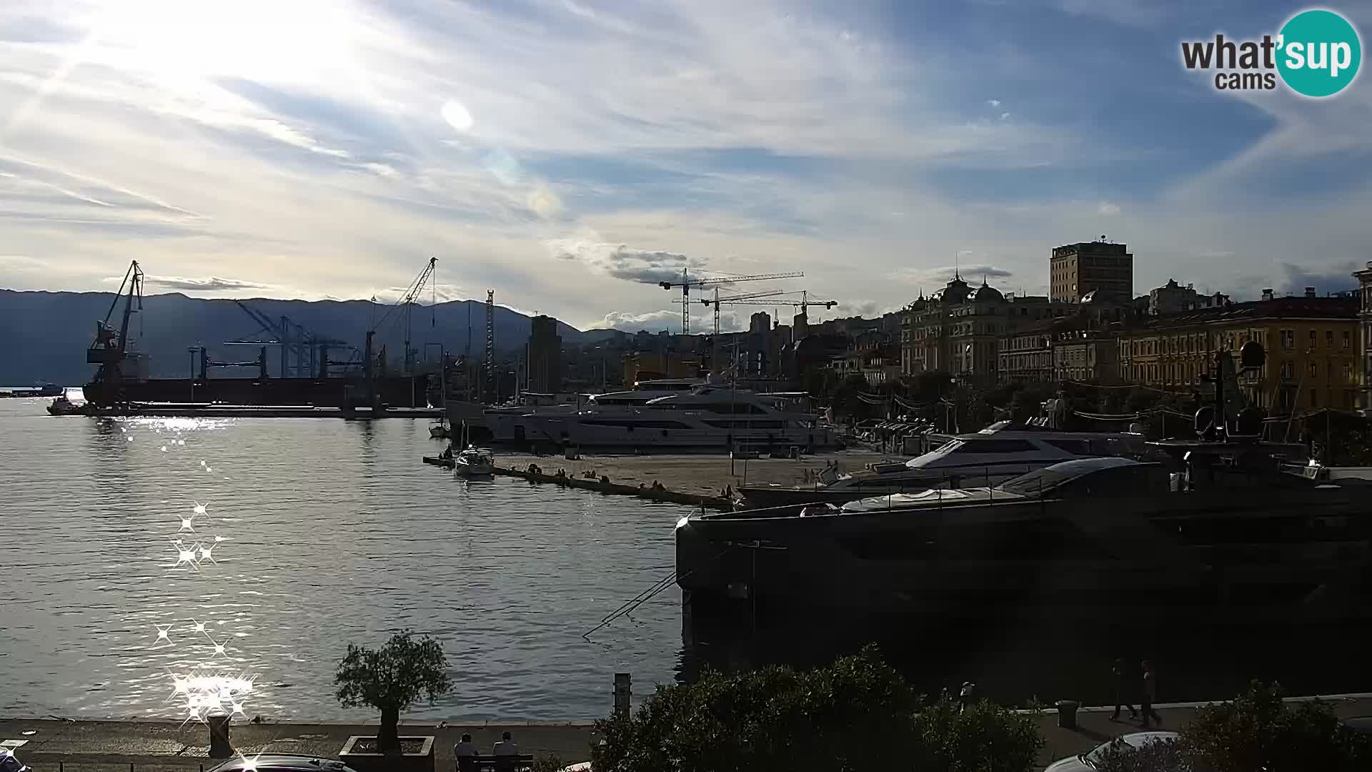 La Riva e la Marina a Rijeka (Fiume) – Live Webcam Croazia