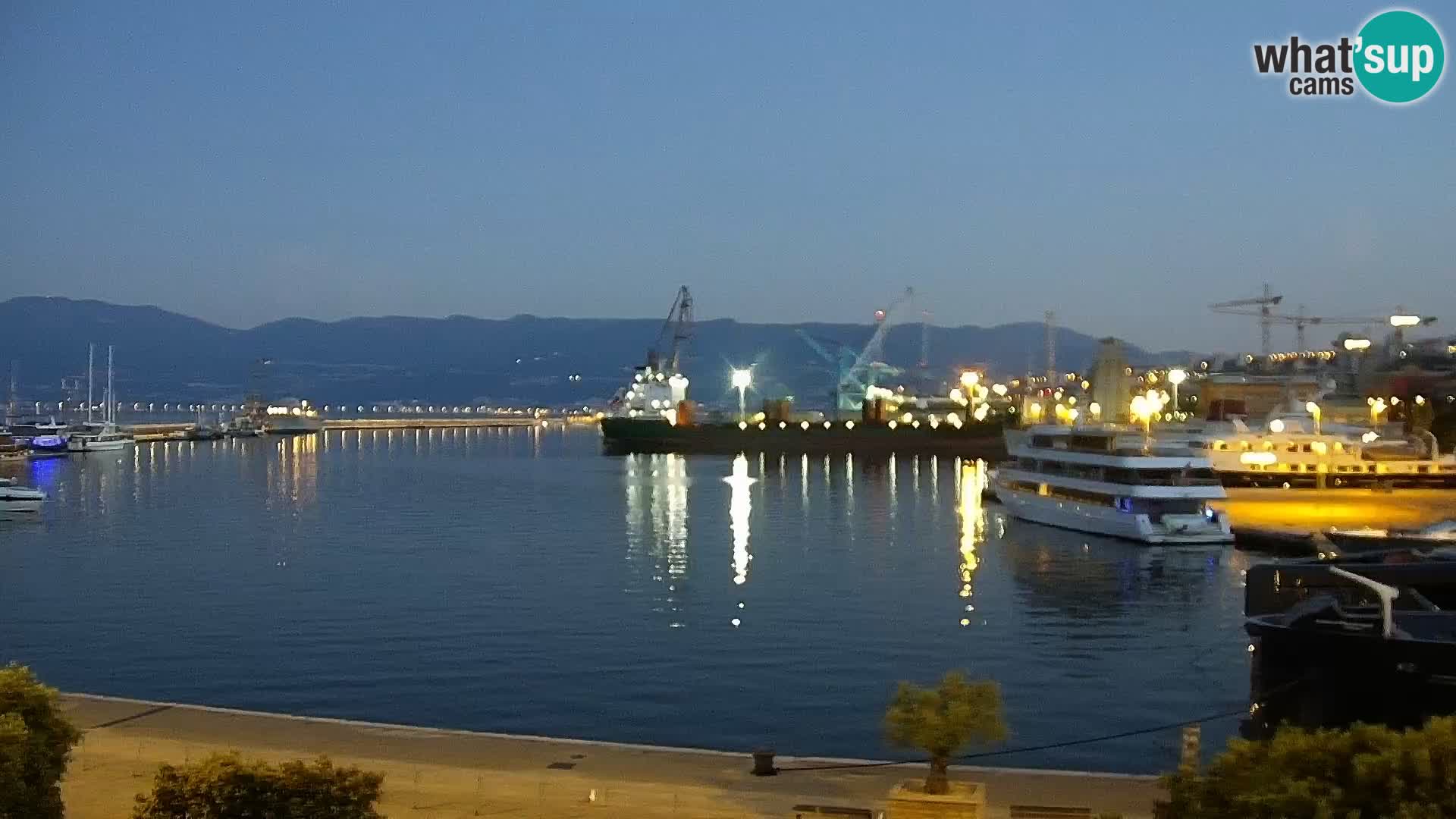 La Riva e la Marina a Rijeka (Fiume) – Live Webcam Croazia