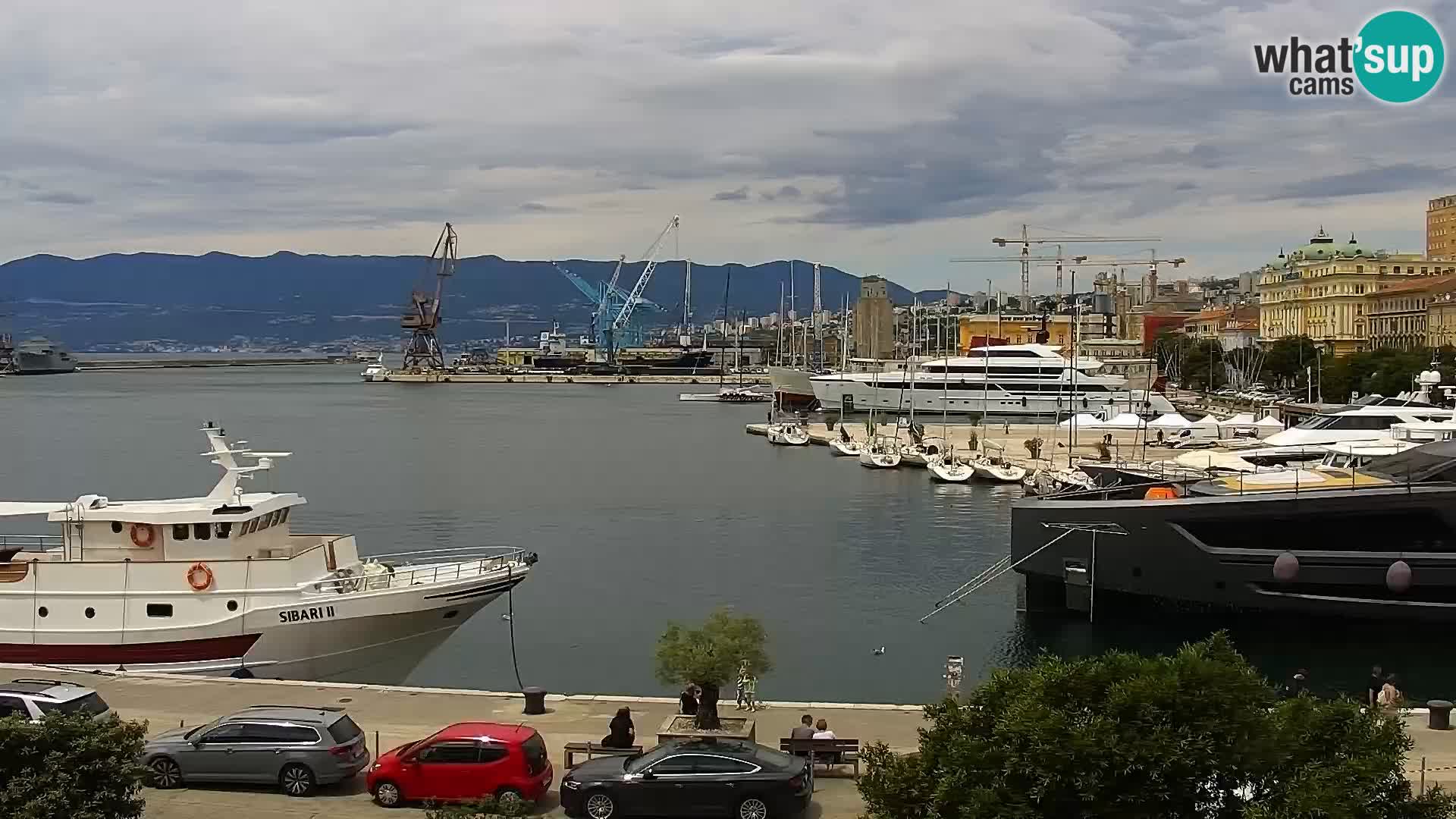 La Riva y Marina en Rijeka – Webcam en vivo Croacia