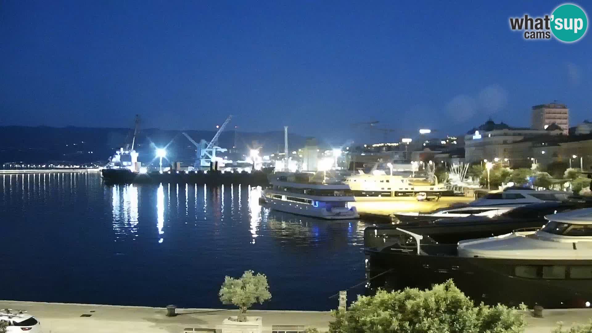 La Riva y Marina en Rijeka – Webcam en vivo Croacia