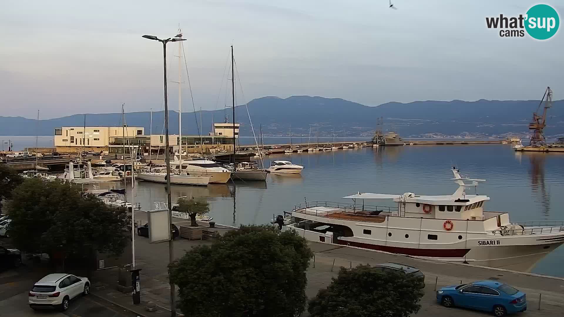 Riva i Marina u Rijeci – Web kamera uživo u Hrvatskoj