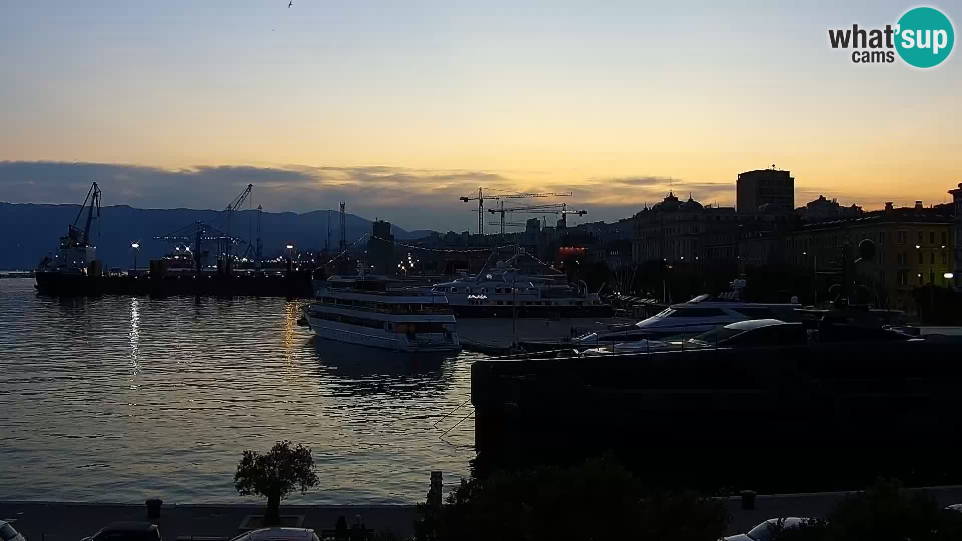 Die Riva und Marina in Rijeka – Live Webcam Kroatien