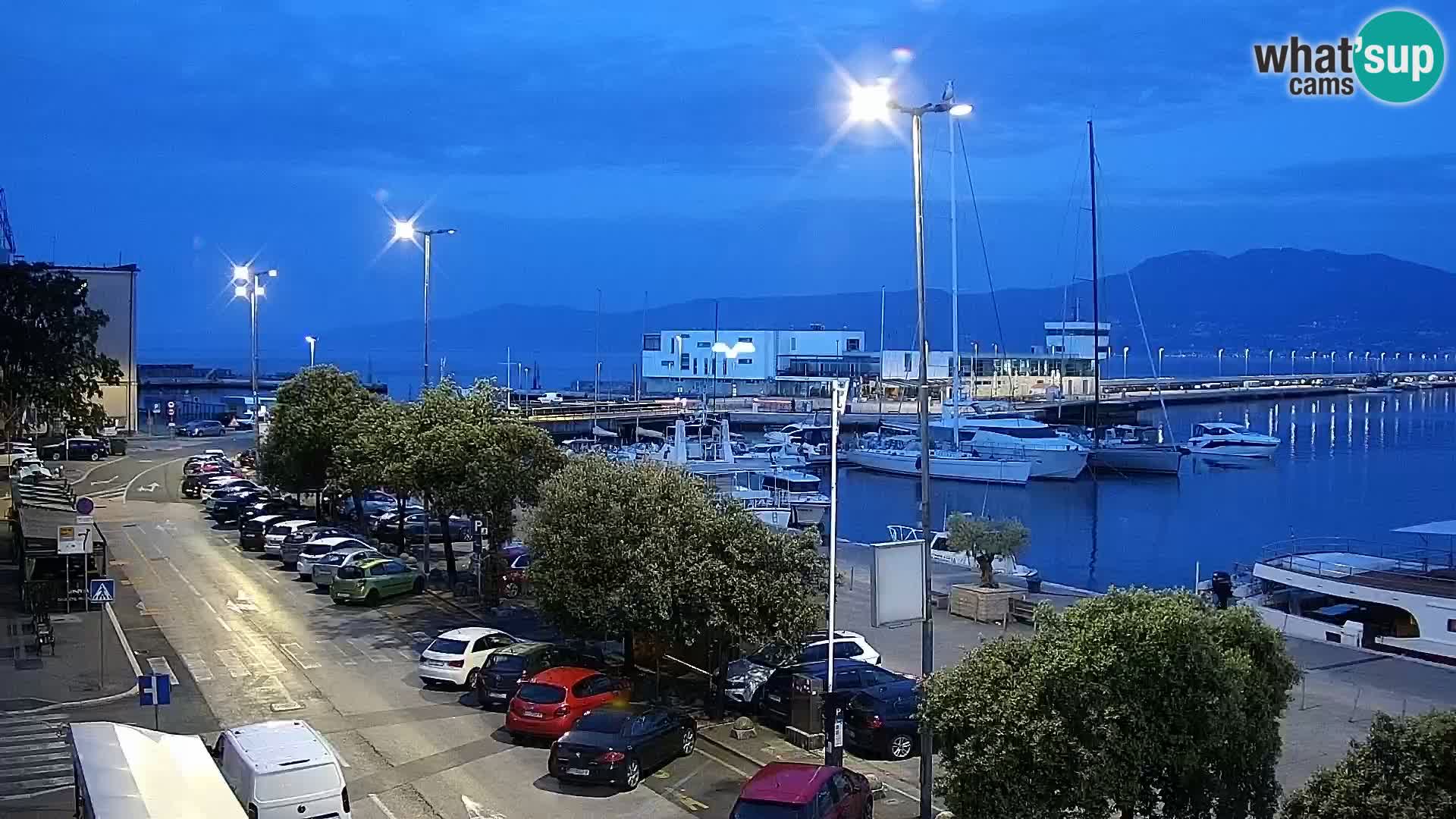 Riva i Marina u Rijeci – Web kamera uživo u Hrvatskoj
