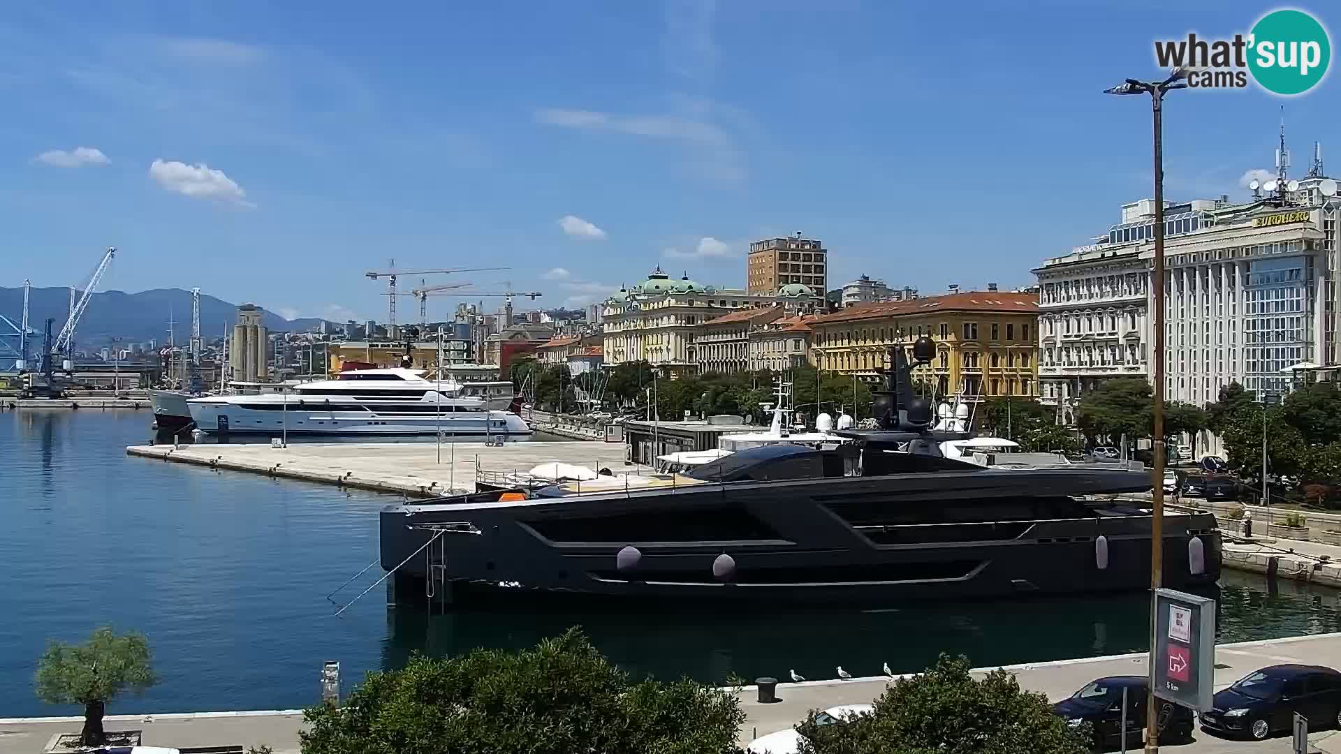 La Riva y Marina en Rijeka – Webcam en vivo Croacia