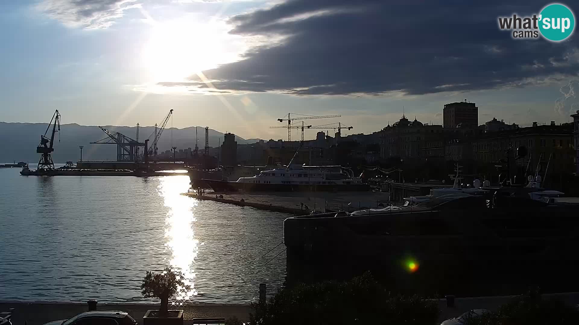 La Riva e la Marina a Rijeka (Fiume) – Live Webcam Croazia