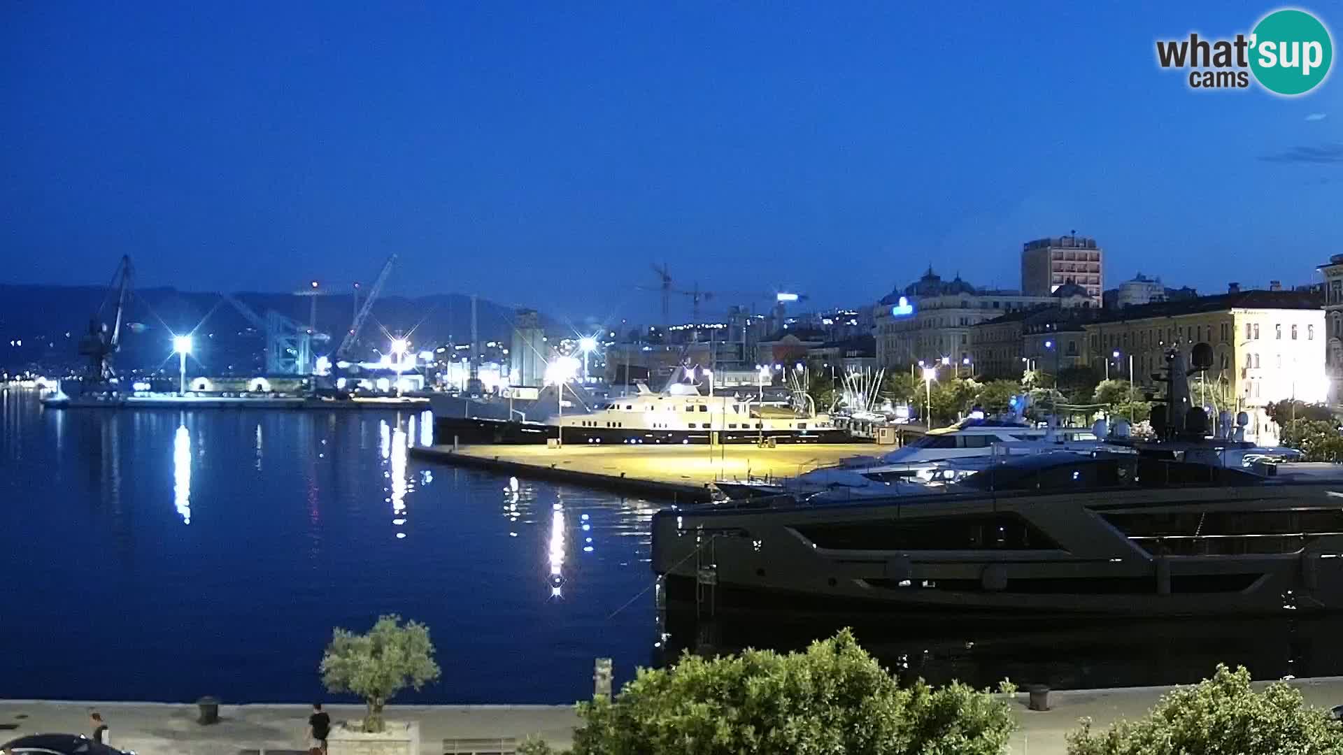 La Riva et Marina à Rijeka – Live Webcam Croatie