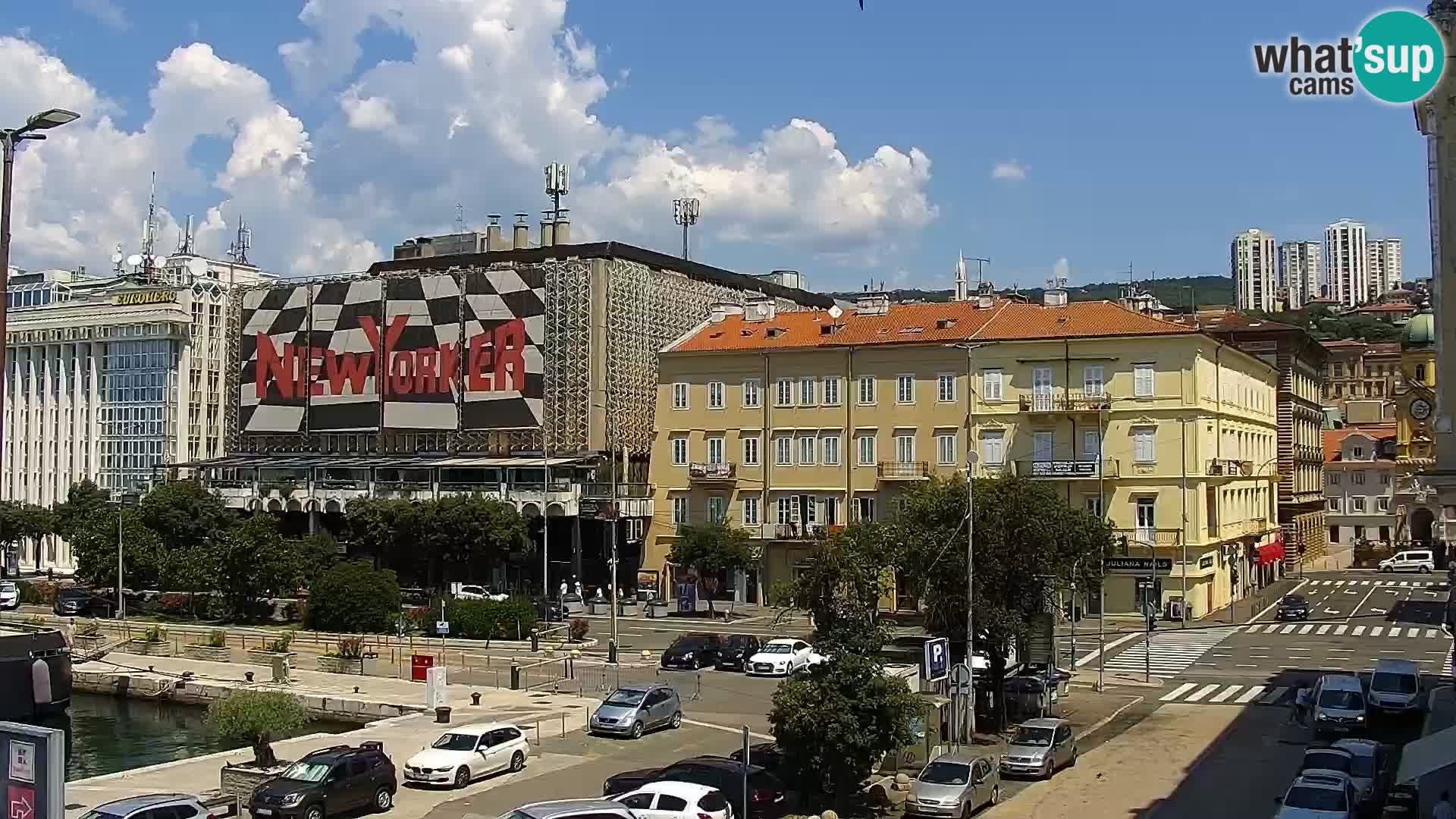 Riva in Marina v Reki – Spletna kamera v živo Hrvaška