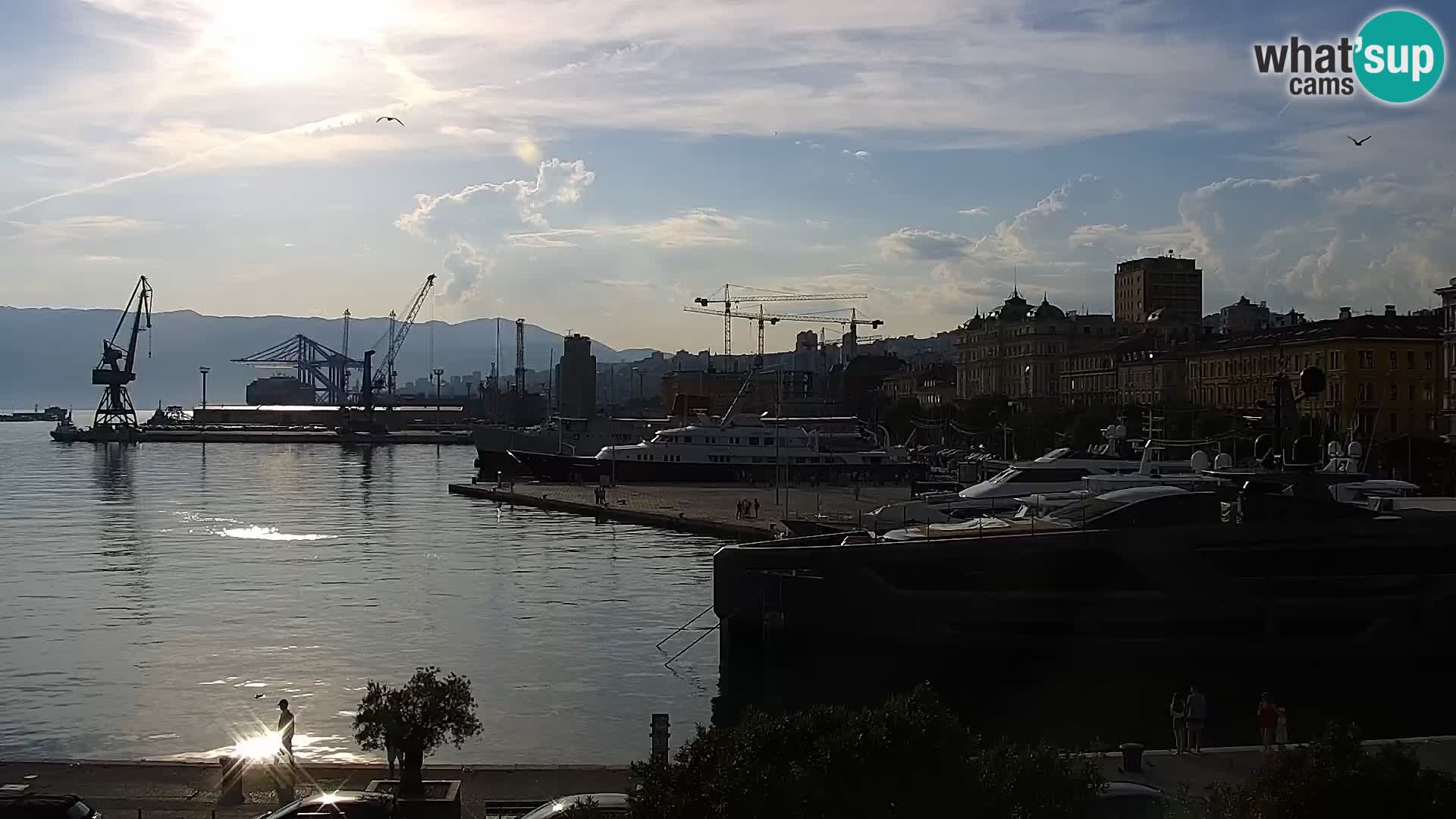 La Riva et Marina à Rijeka – Live Webcam Croatie
