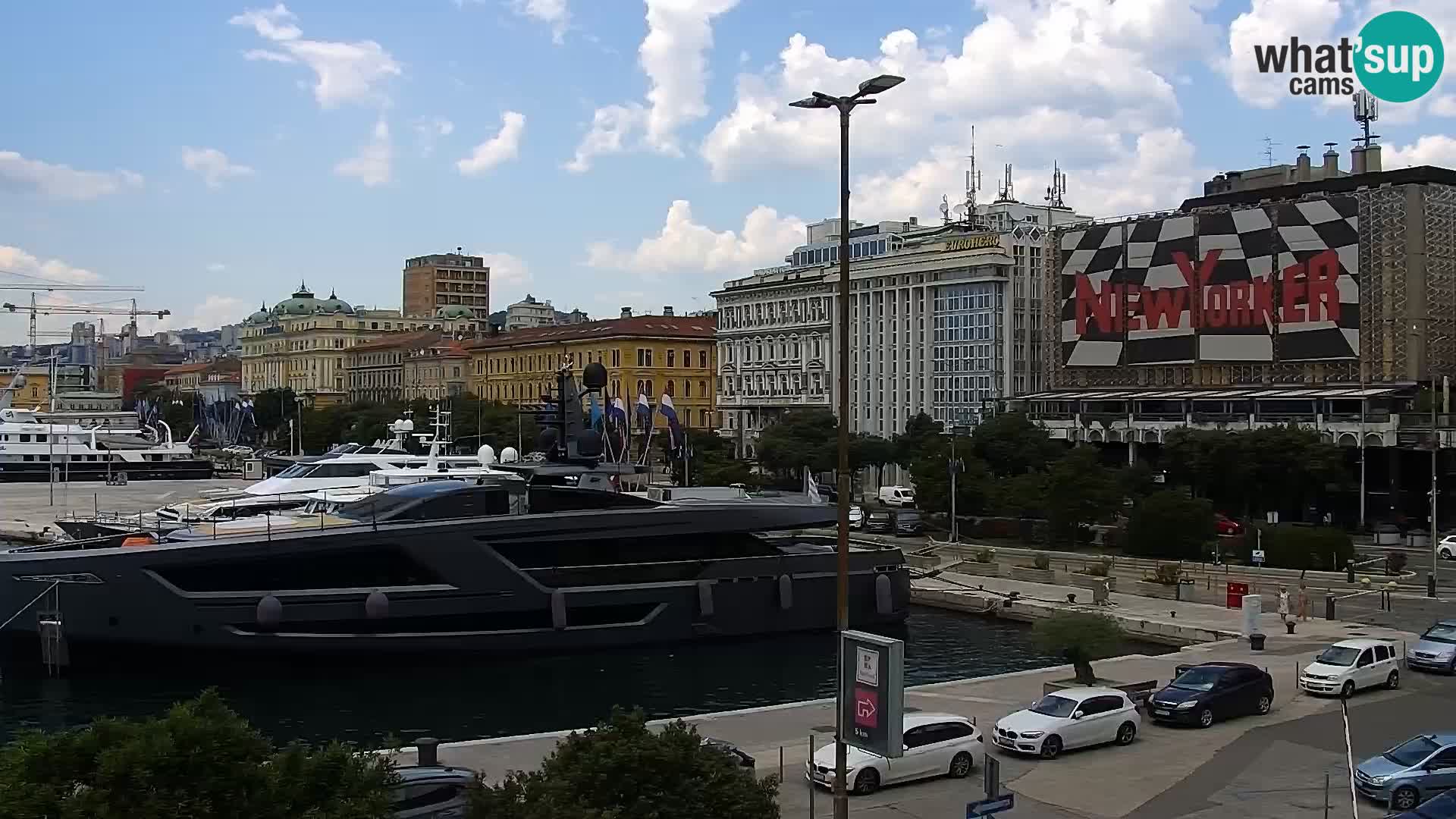 Riva i Marina u Rijeci – Web kamera uživo u Hrvatskoj