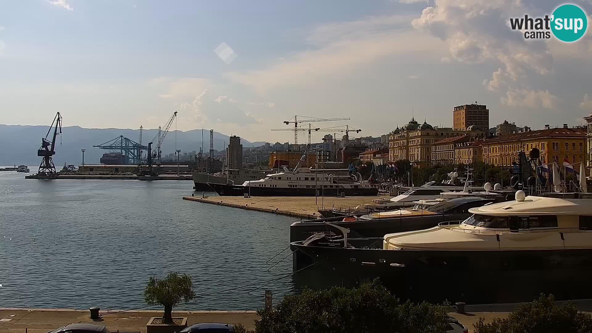 La Riva e la Marina a Rijeka (Fiume) – Live Webcam Croazia