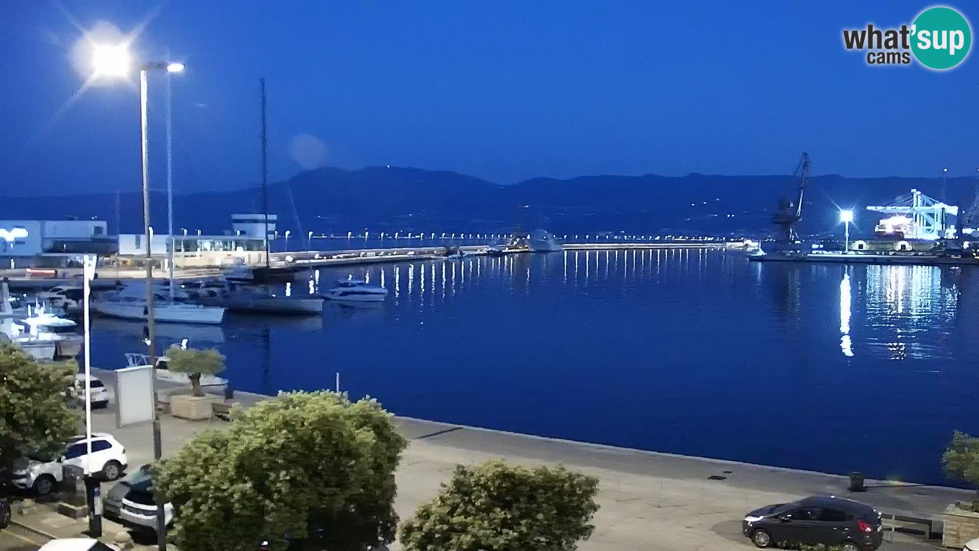 Riva in Marina v Reki – Spletna kamera v živo Hrvaška