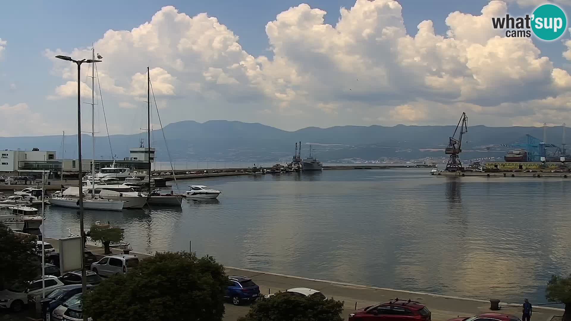 Riva i Marina u Rijeci – Web kamera uživo u Hrvatskoj