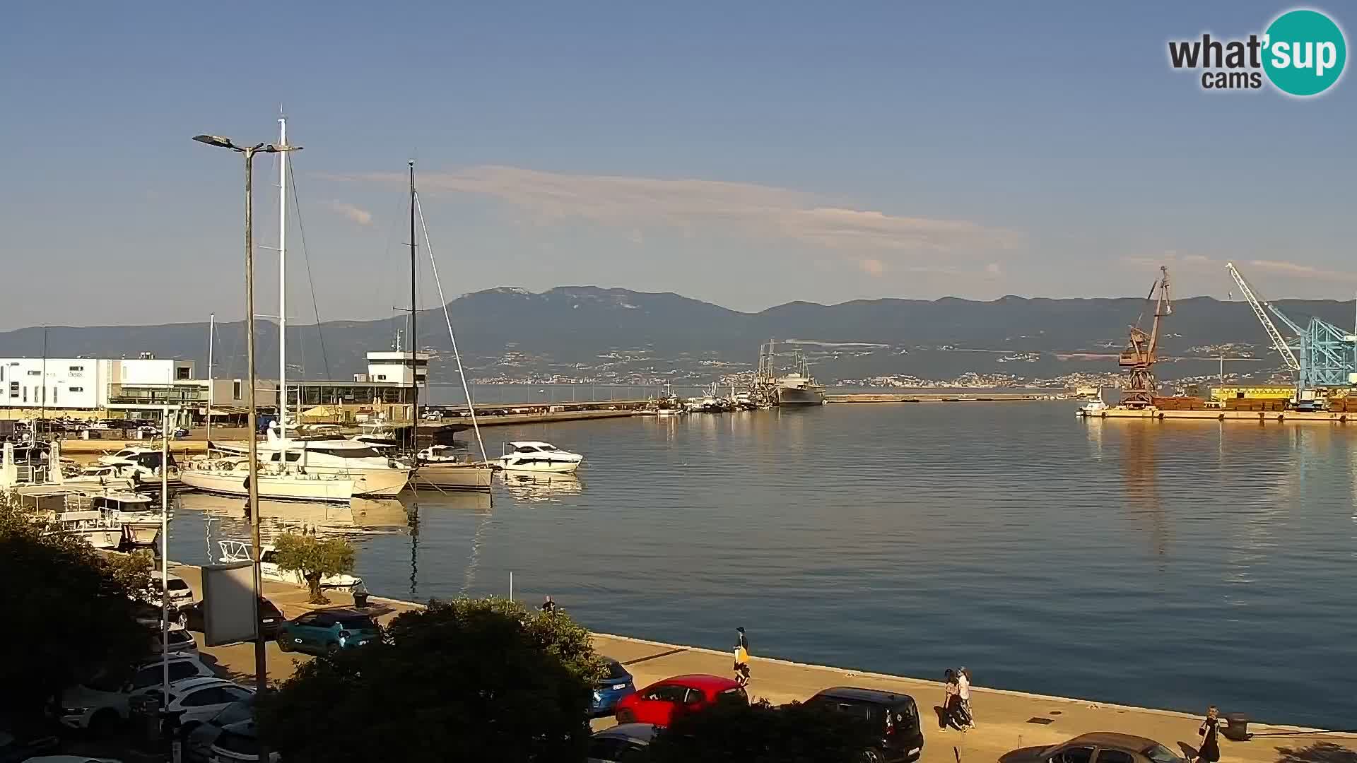 Riva in Marina v Reki – Spletna kamera v živo Hrvaška