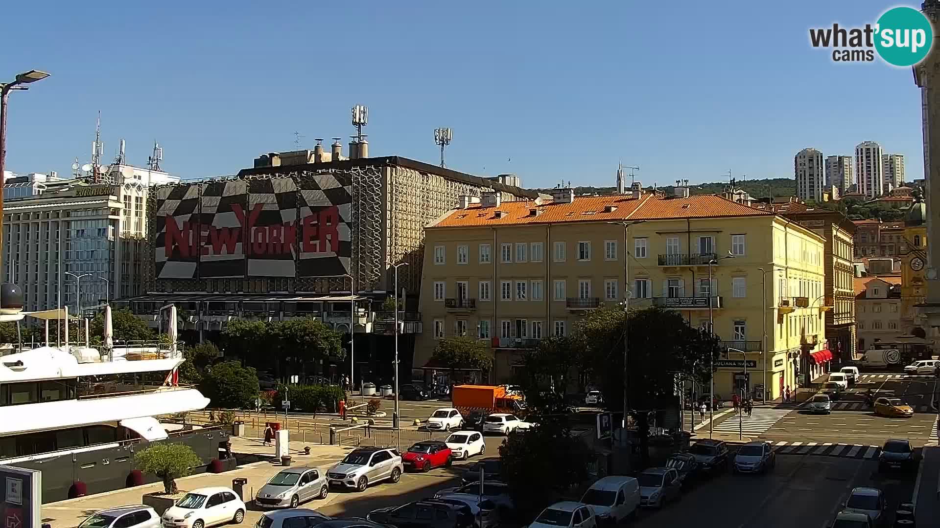 La Riva y Marina en Rijeka – Webcam en vivo Croacia