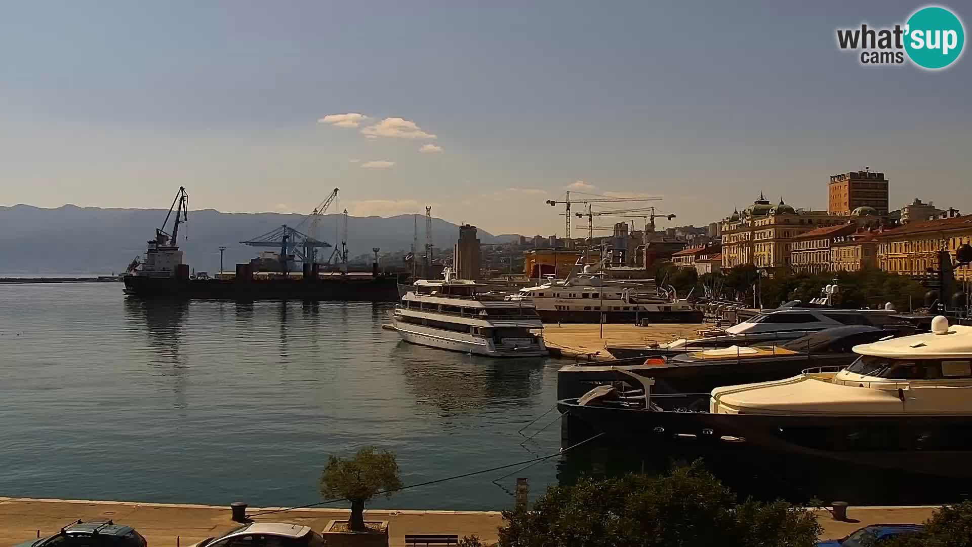 La Riva e la Marina a Rijeka (Fiume) – Live Webcam Croazia