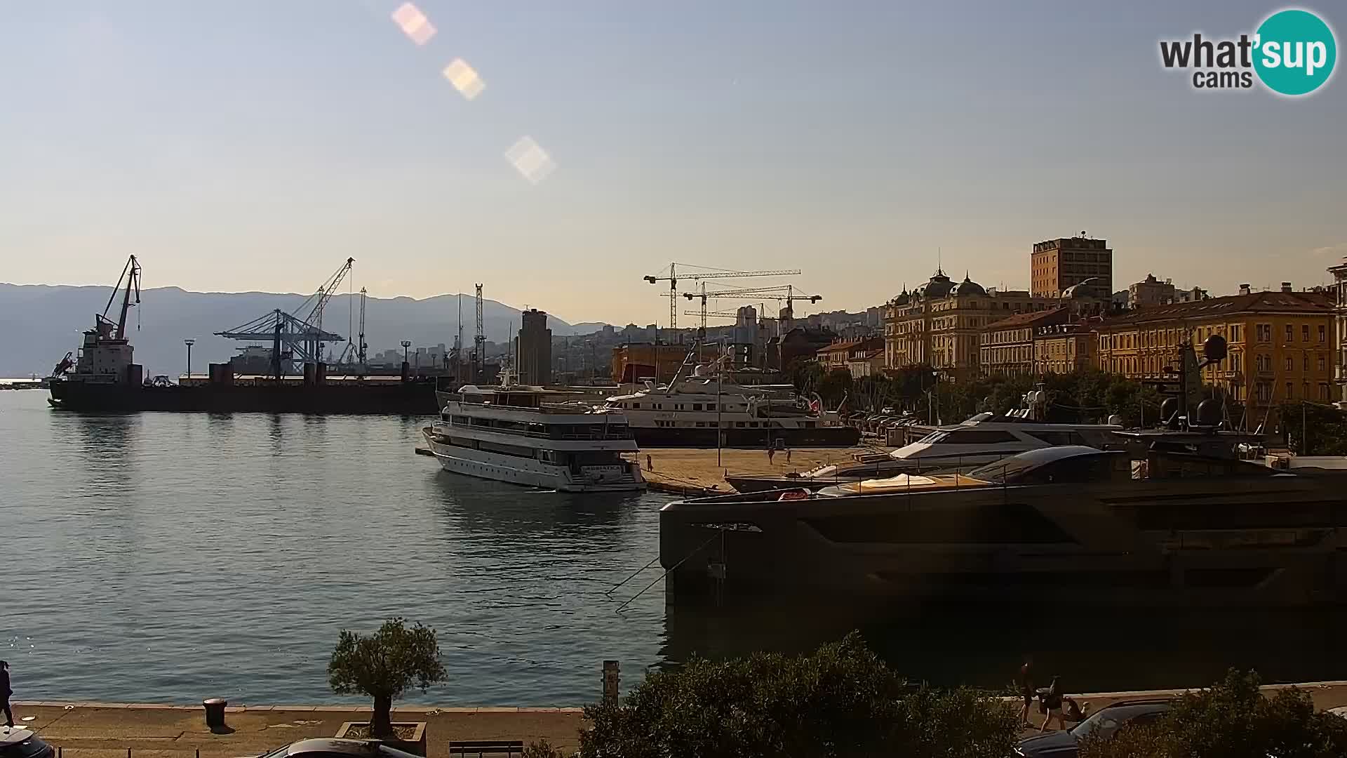 La Riva e la Marina a Rijeka (Fiume) – Live Webcam Croazia