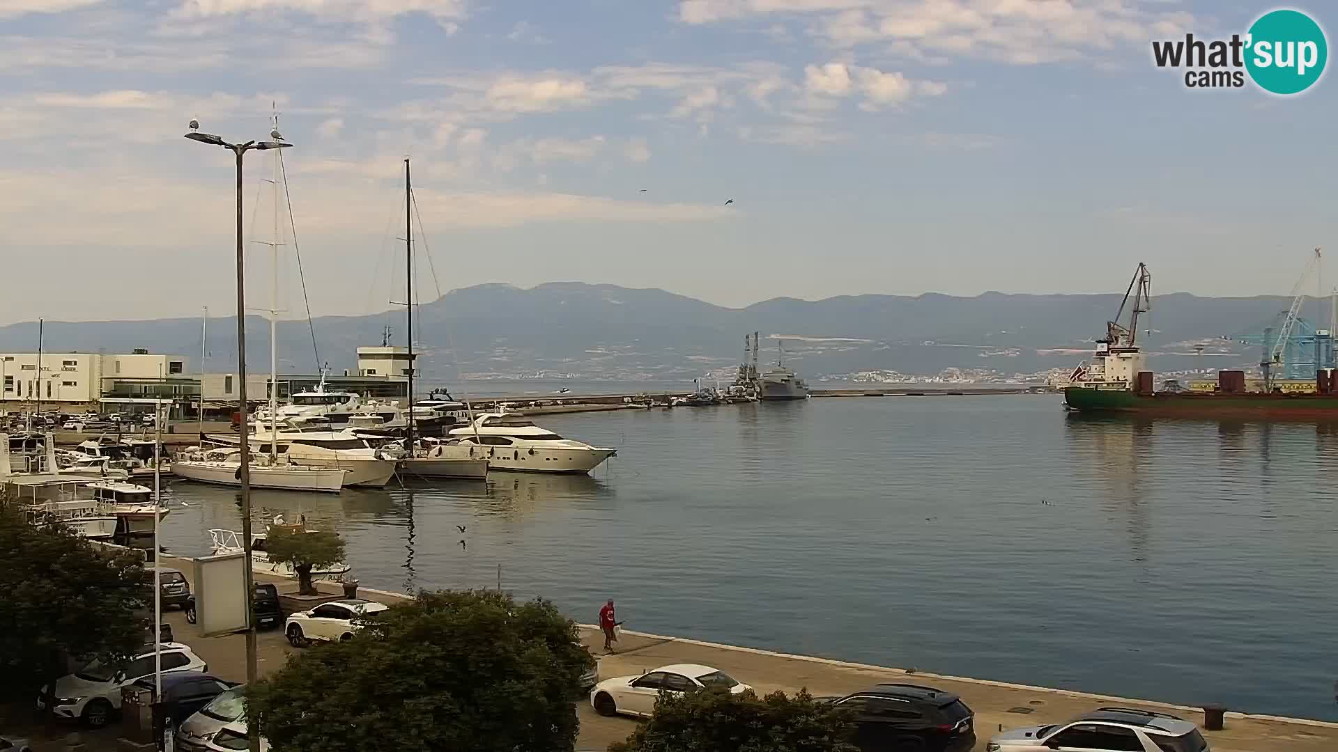 Riva in Marina v Reki – Spletna kamera v živo Hrvaška