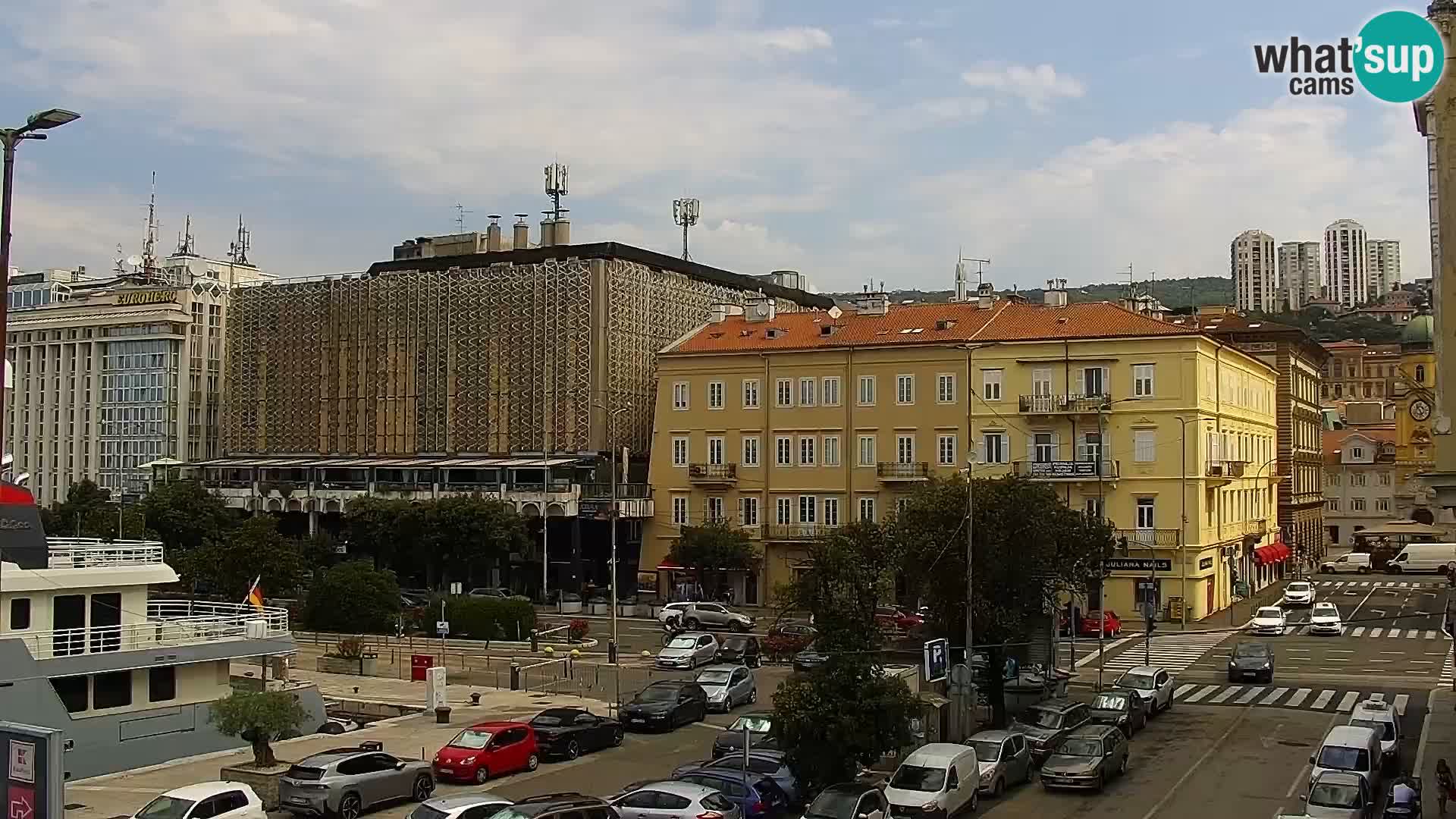 La Riva y Marina en Rijeka – Webcam en vivo Croacia