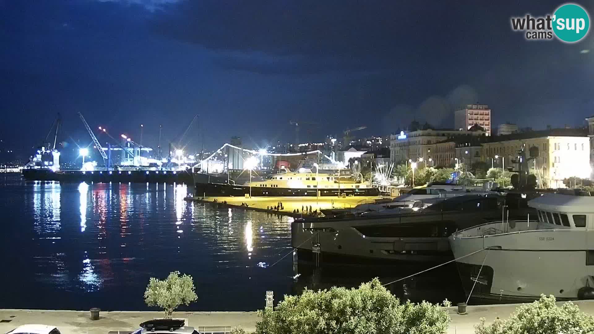 La Riva y Marina en Rijeka – Webcam en vivo Croacia