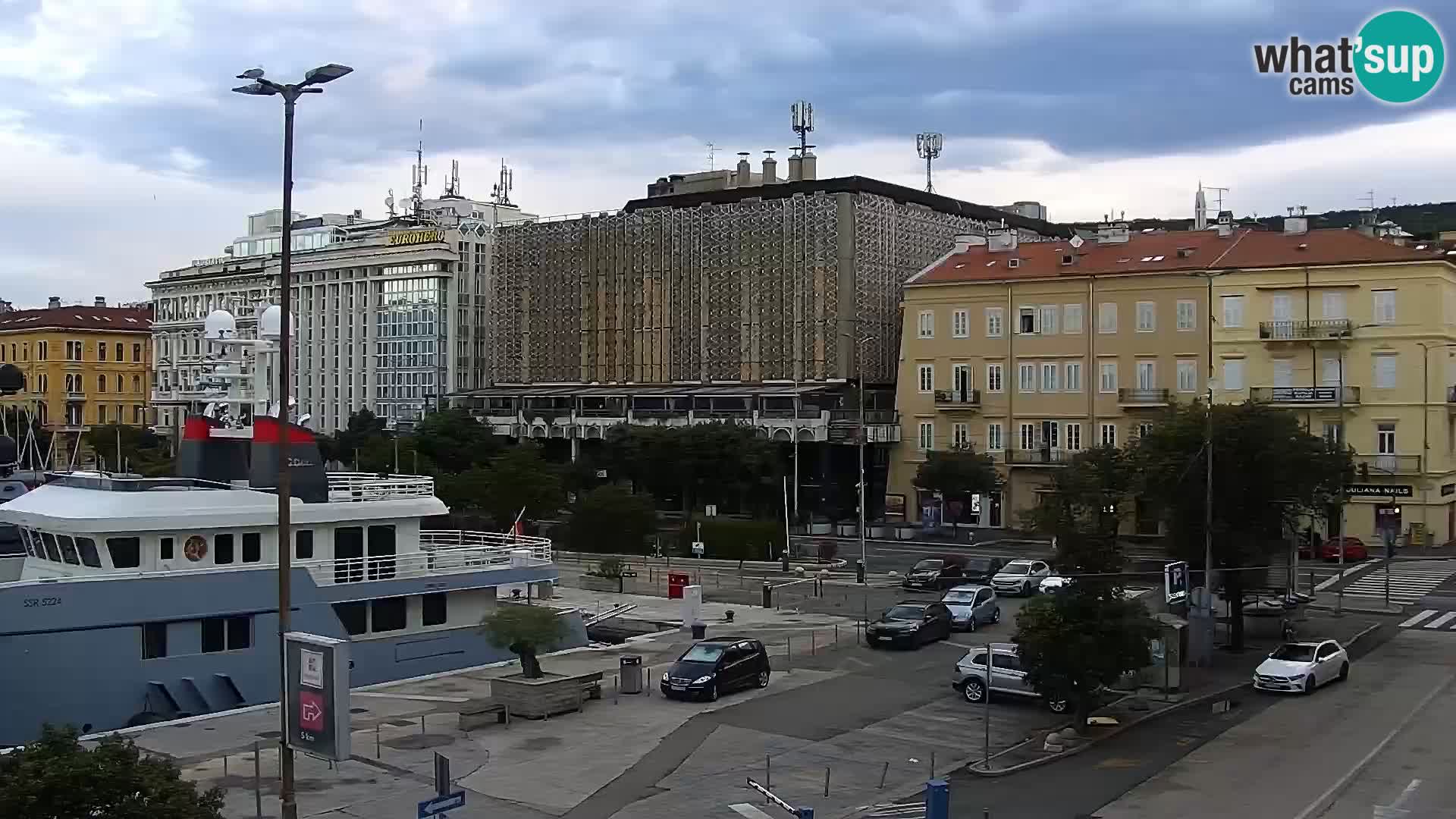 La Riva et Marina à Rijeka – Live Webcam Croatie