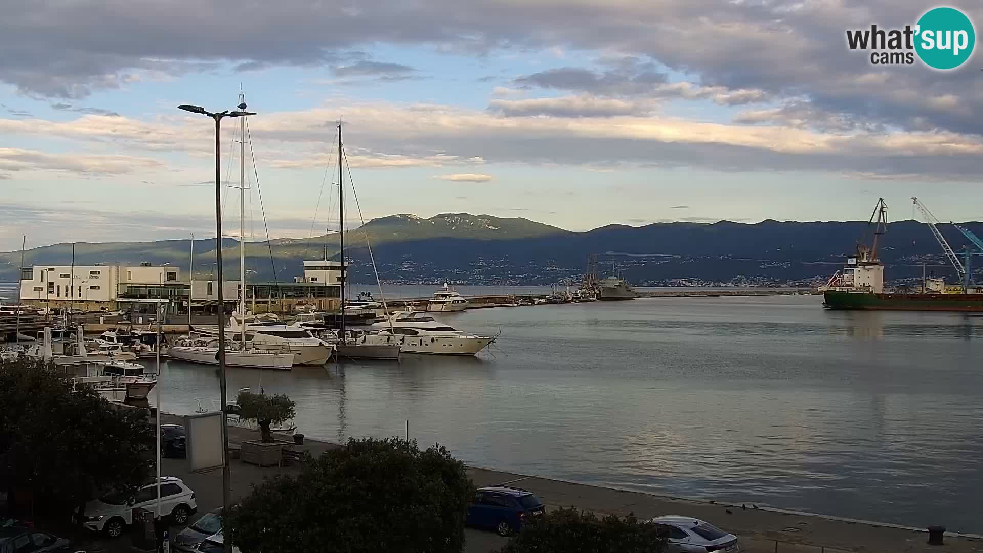 La Riva et Marina à Rijeka – Live Webcam Croatie