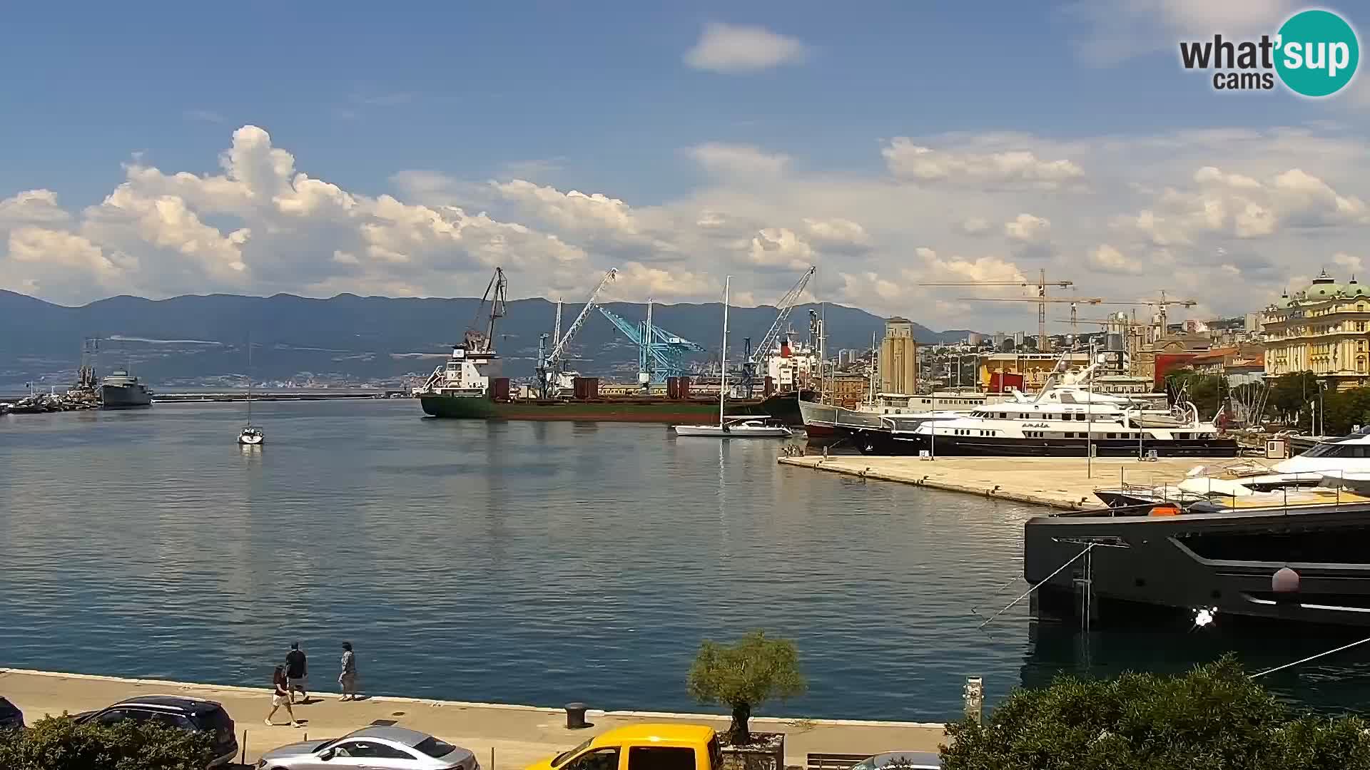 La Riva y Marina en Rijeka – Webcam en vivo Croacia