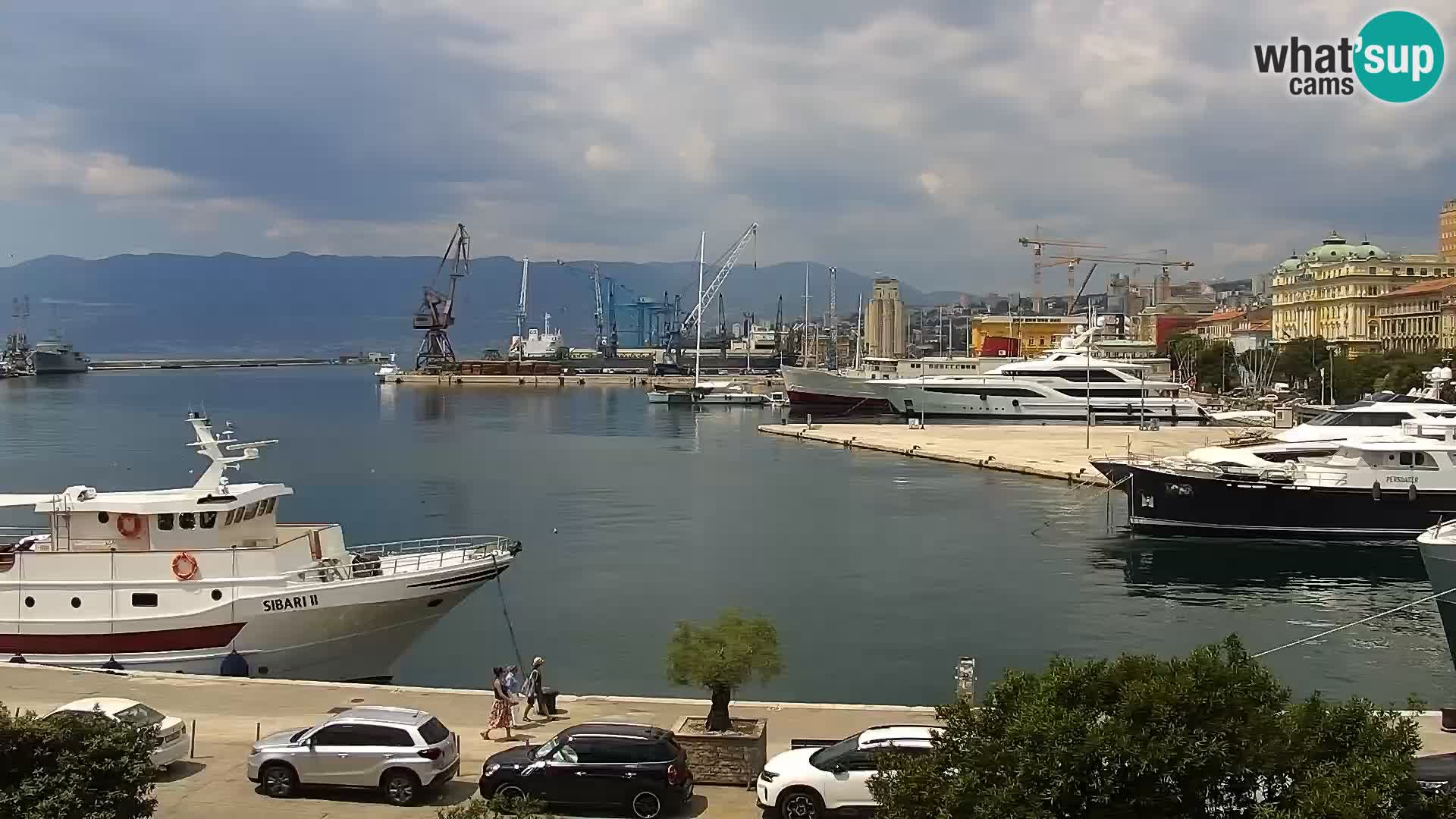 La Riva y Marina en Rijeka – Webcam en vivo Croacia