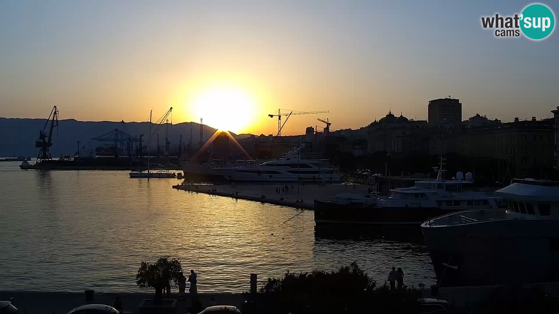 La Riva et Marina à Rijeka – Live Webcam Croatie