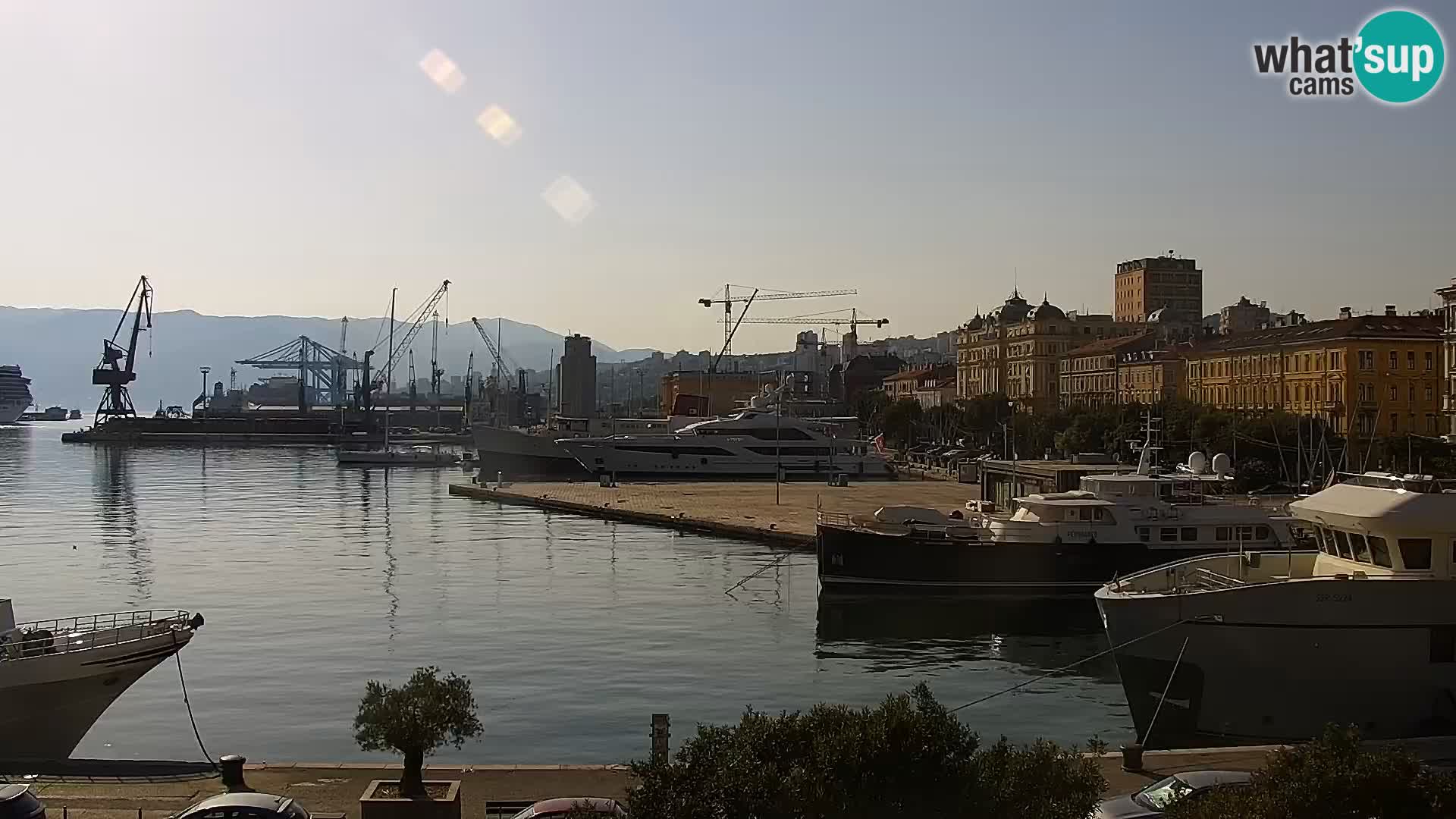 La Riva e la Marina a Rijeka (Fiume) – Live Webcam Croazia