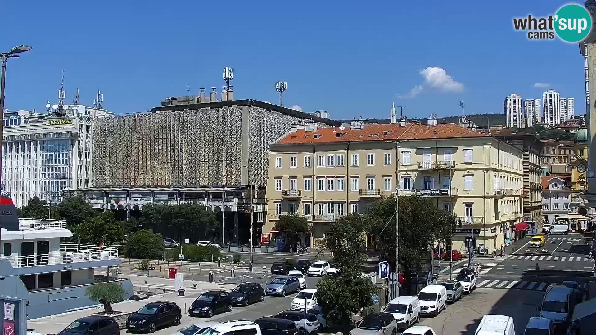 Riva i Marina u Rijeci – Web kamera uživo u Hrvatskoj