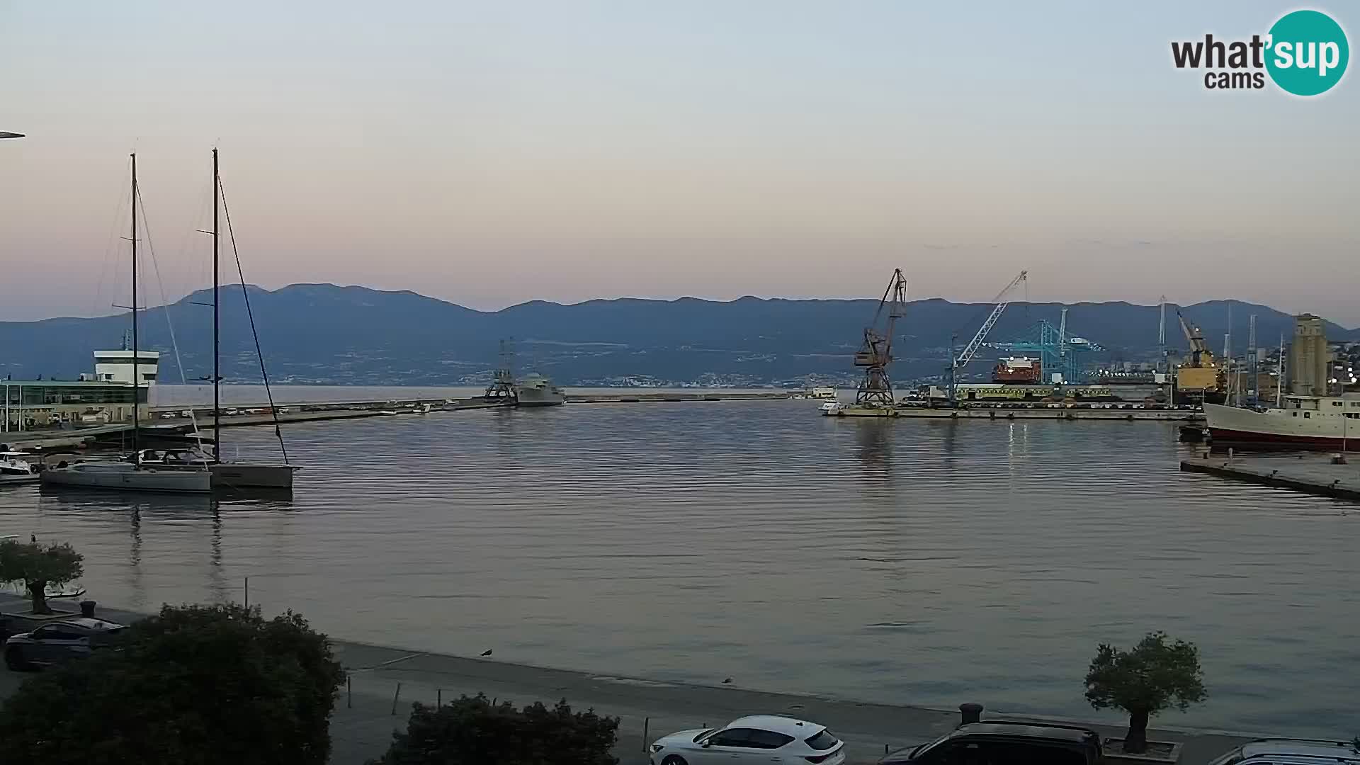 La Riva e la Marina a Rijeka (Fiume) – Live Webcam Croazia