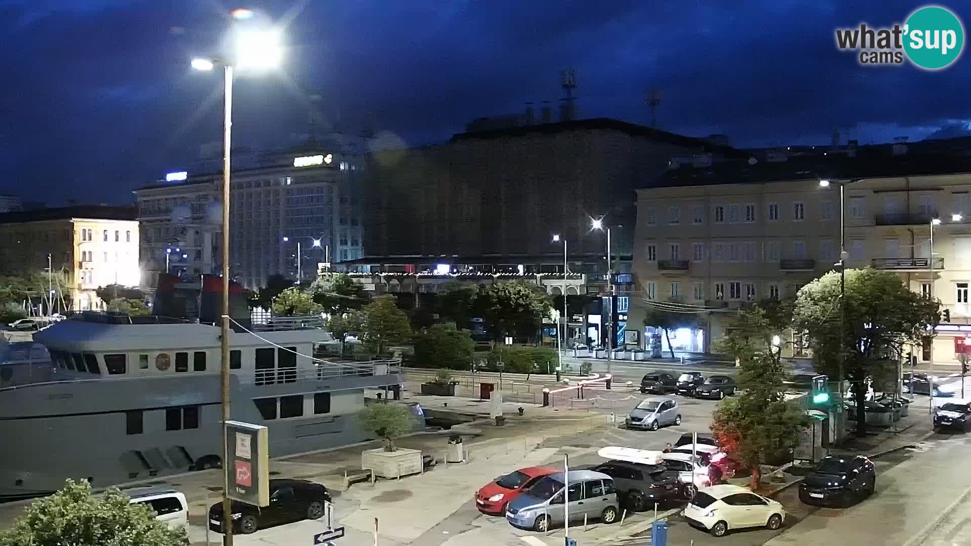 La Riva y Marina en Rijeka – Webcam en vivo Croacia