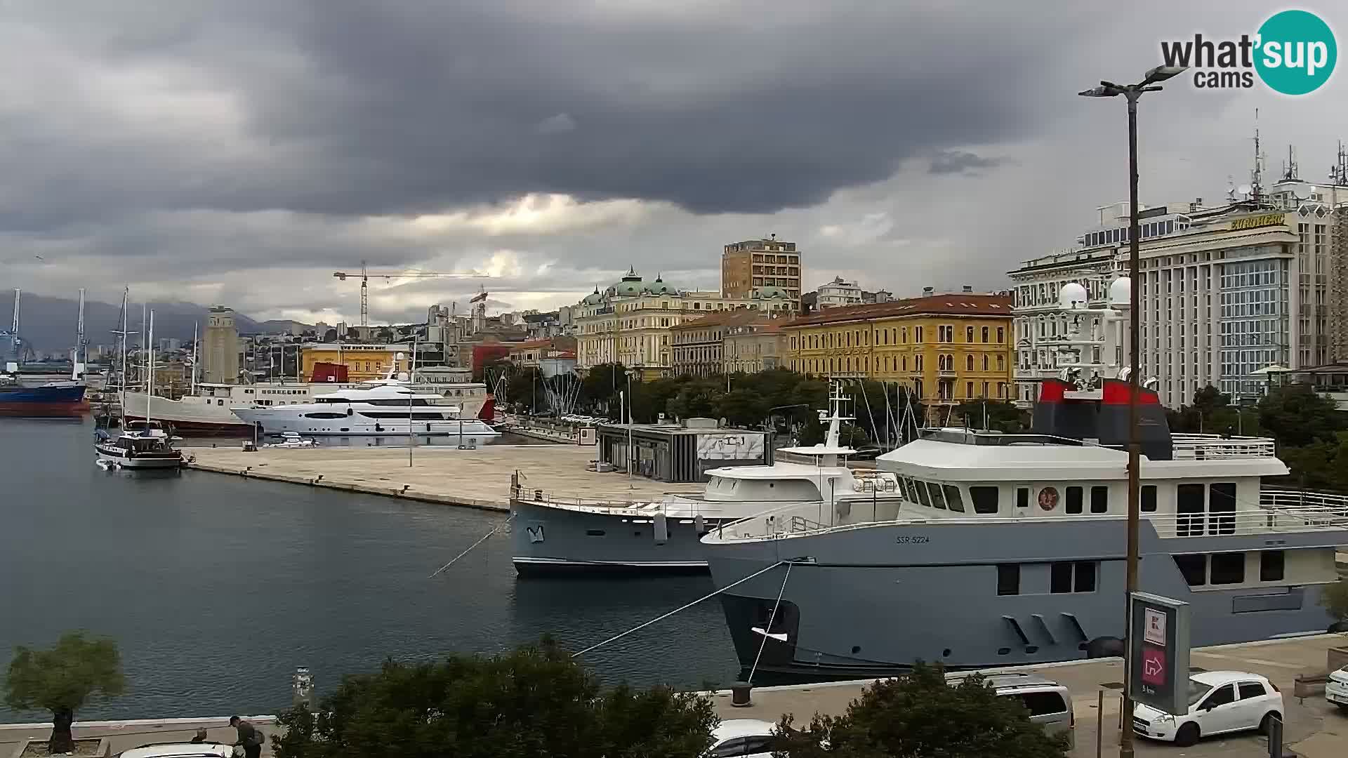 La Riva e la Marina a Rijeka (Fiume) – Live Webcam Croazia