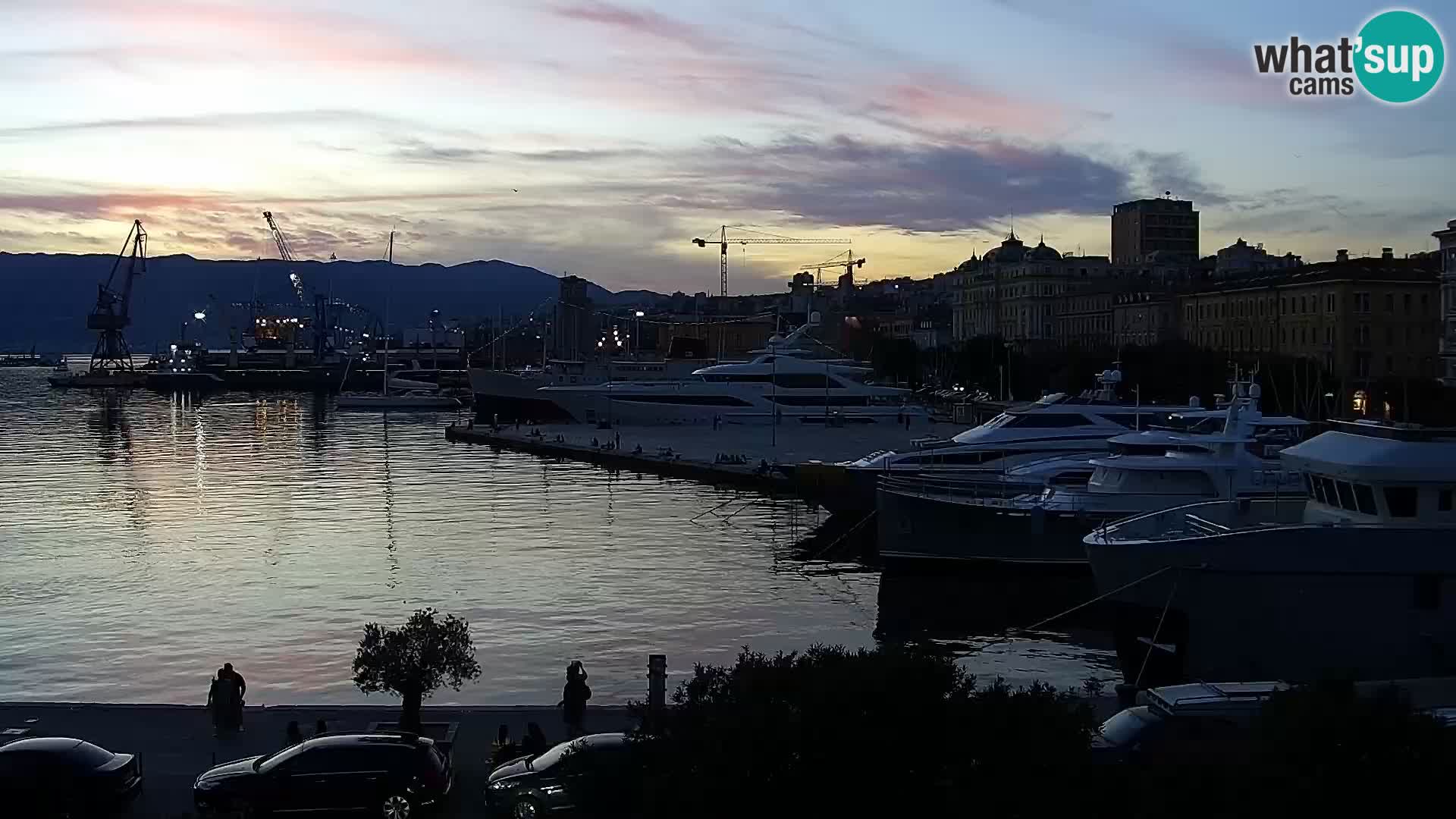 La Riva y Marina en Rijeka – Webcam en vivo Croacia