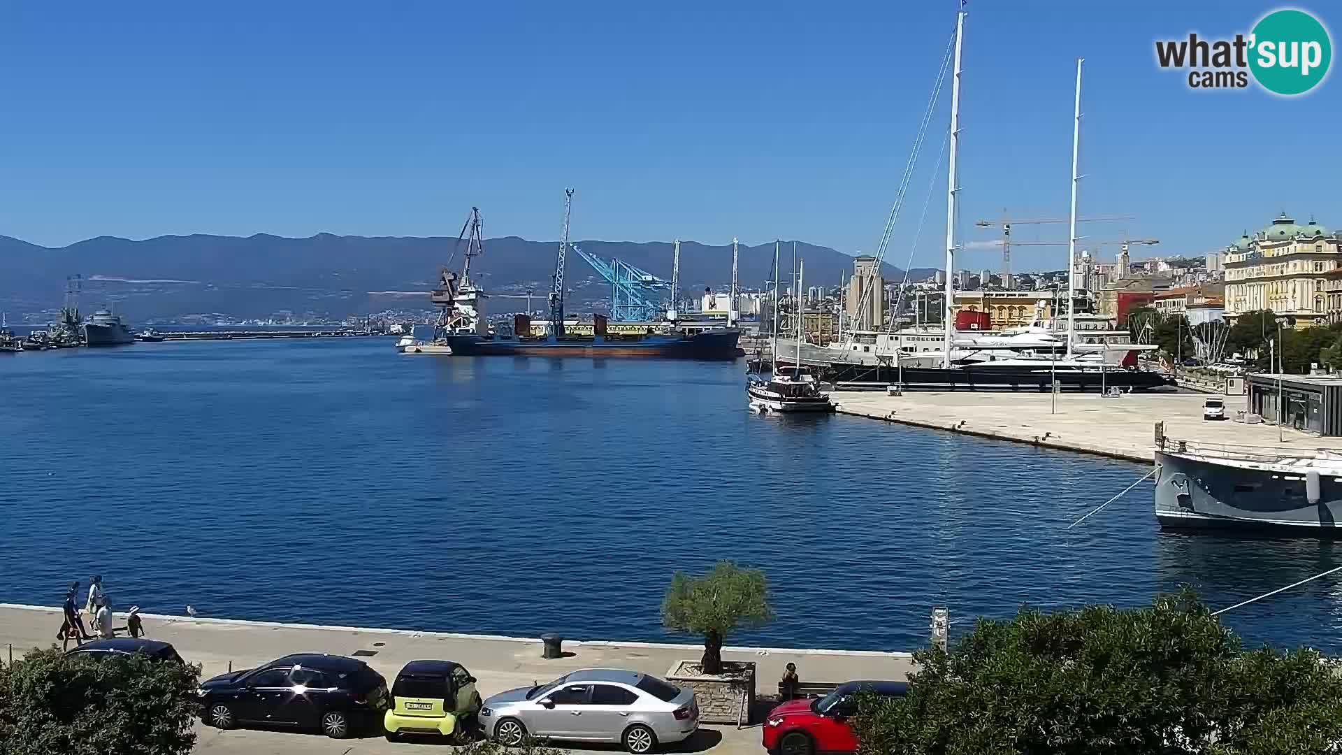 La Riva y Marina en Rijeka – Webcam en vivo Croacia