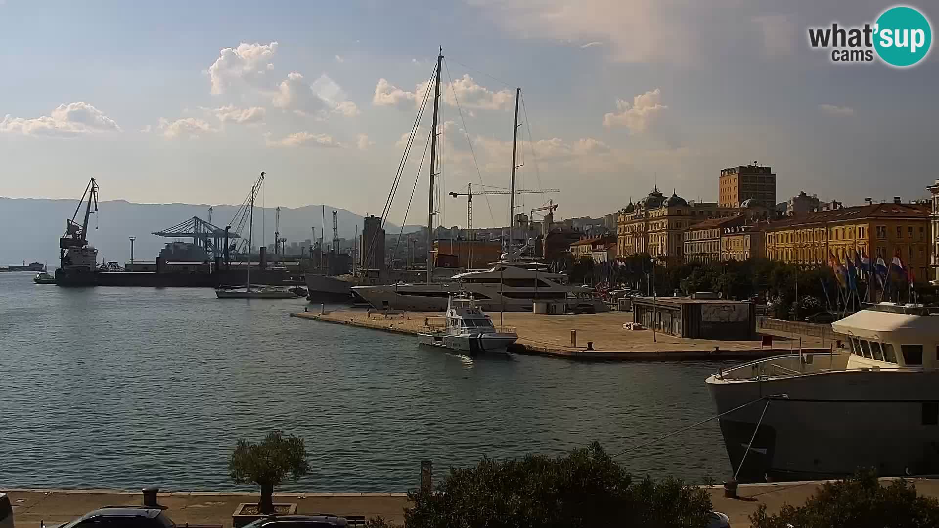 La Riva e la Marina a Rijeka (Fiume) – Live Webcam Croazia