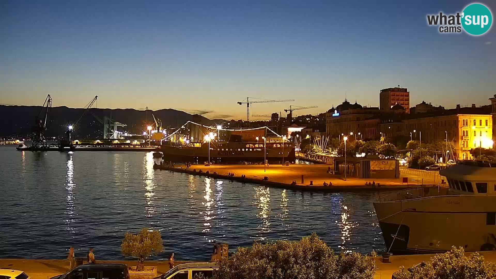 La Riva y Marina en Rijeka – Webcam en vivo Croacia