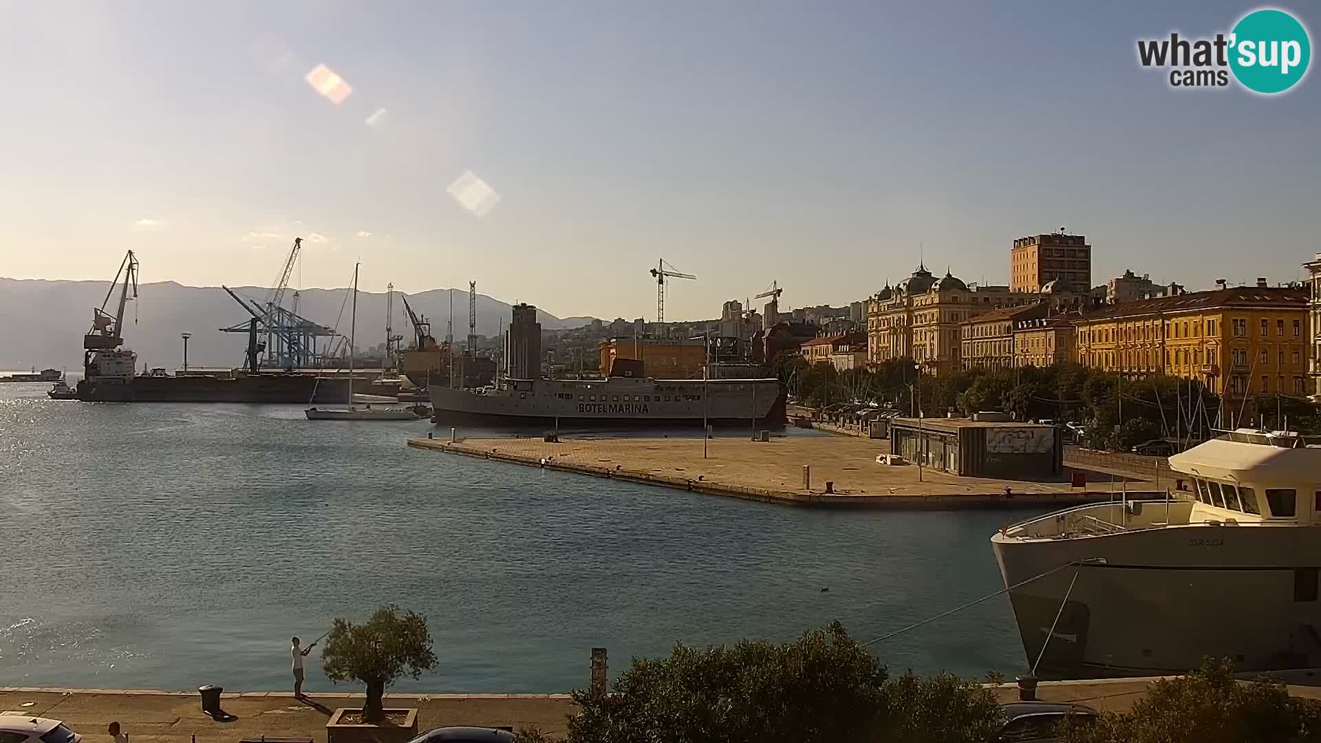 La Riva et Marina à Rijeka – Live Webcam Croatie