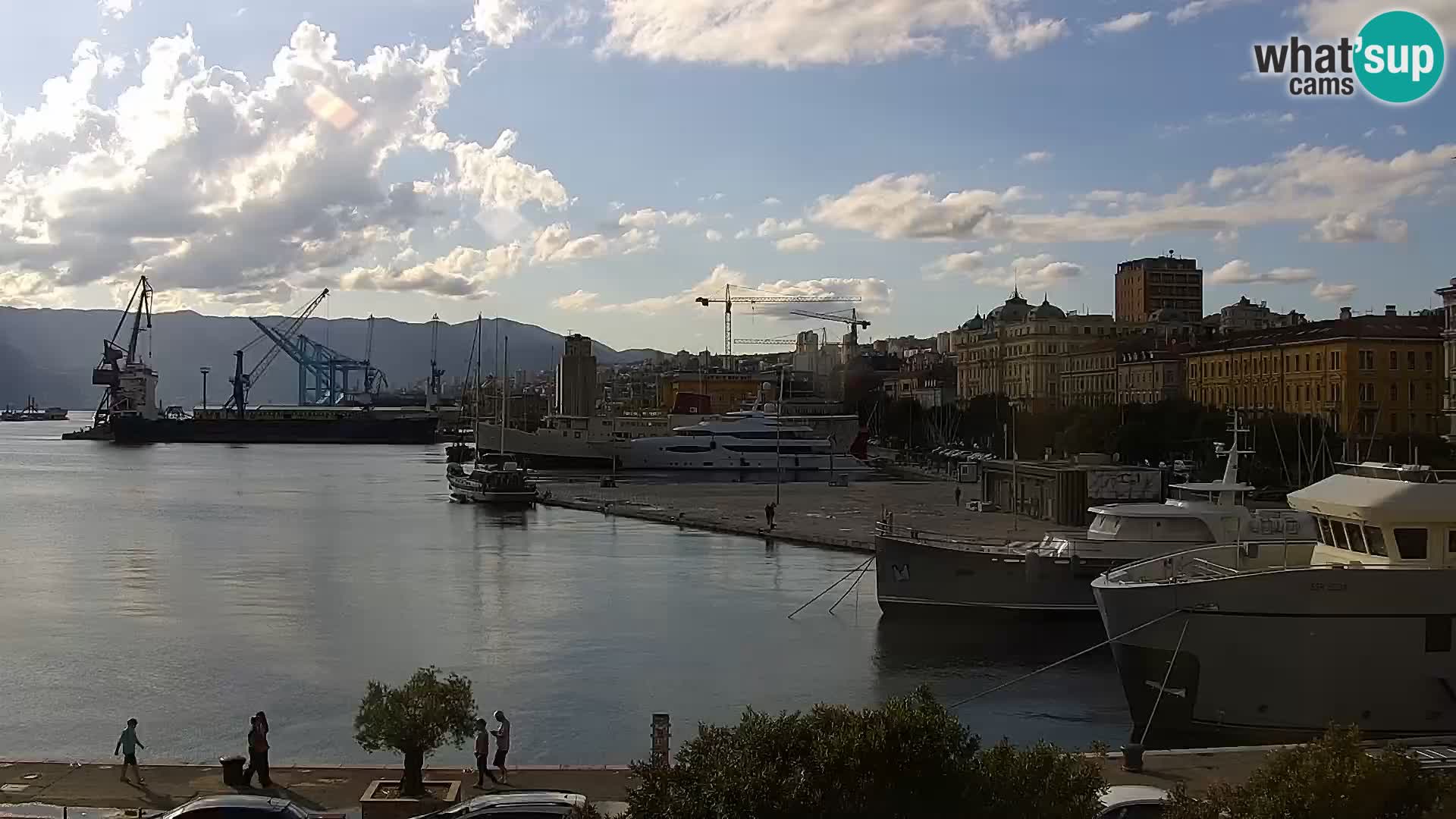 La Riva et Marina à Rijeka – Live Webcam Croatie