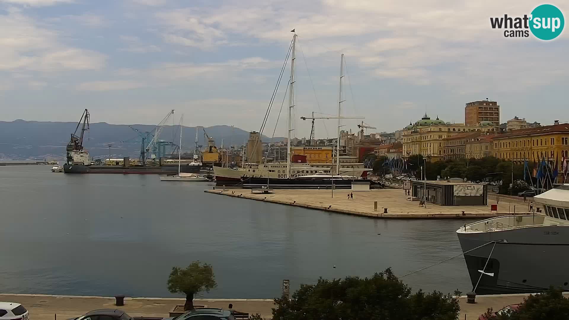 La Riva e la Marina a Rijeka (Fiume) – Live Webcam Croazia