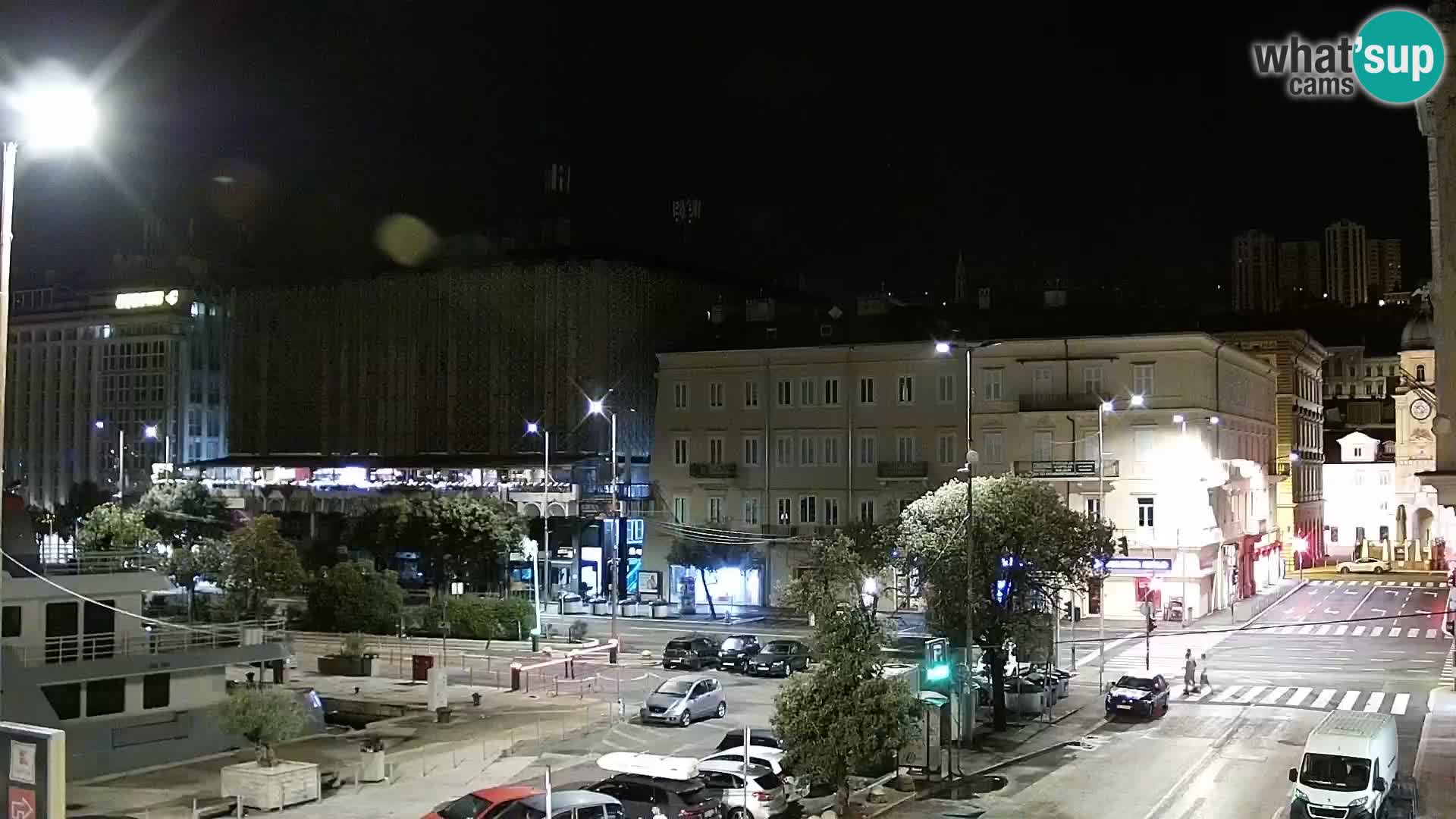 Riva i Marina u Rijeci – Web kamera uživo u Hrvatskoj