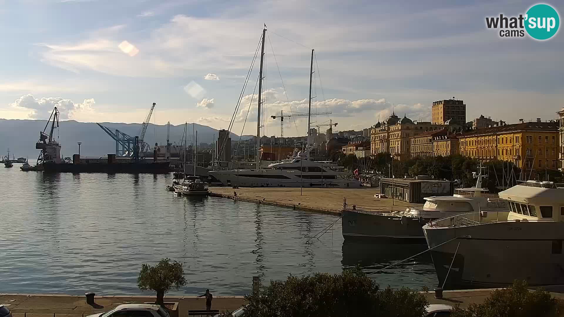 La Riva et Marina à Rijeka – Live Webcam Croatie