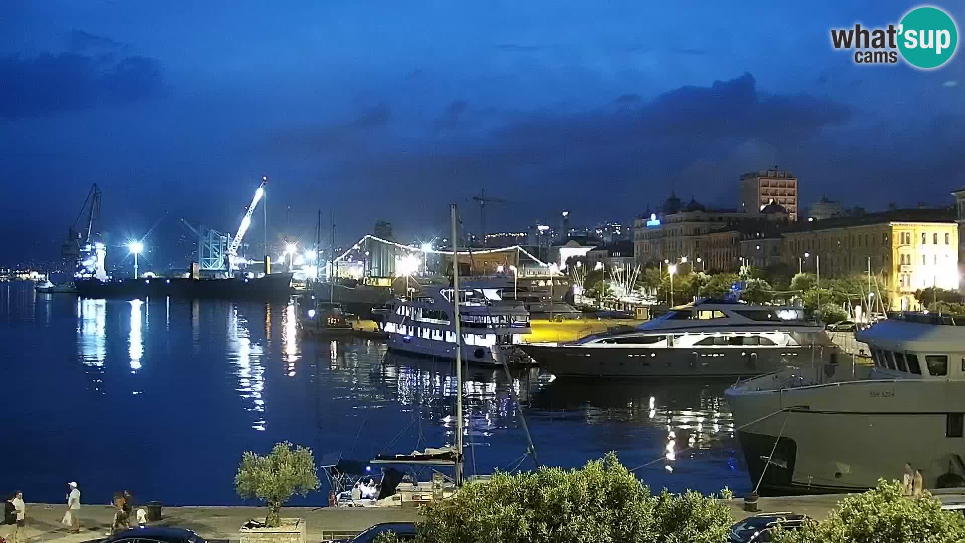 La Riva y Marina en Rijeka – Webcam en vivo Croacia