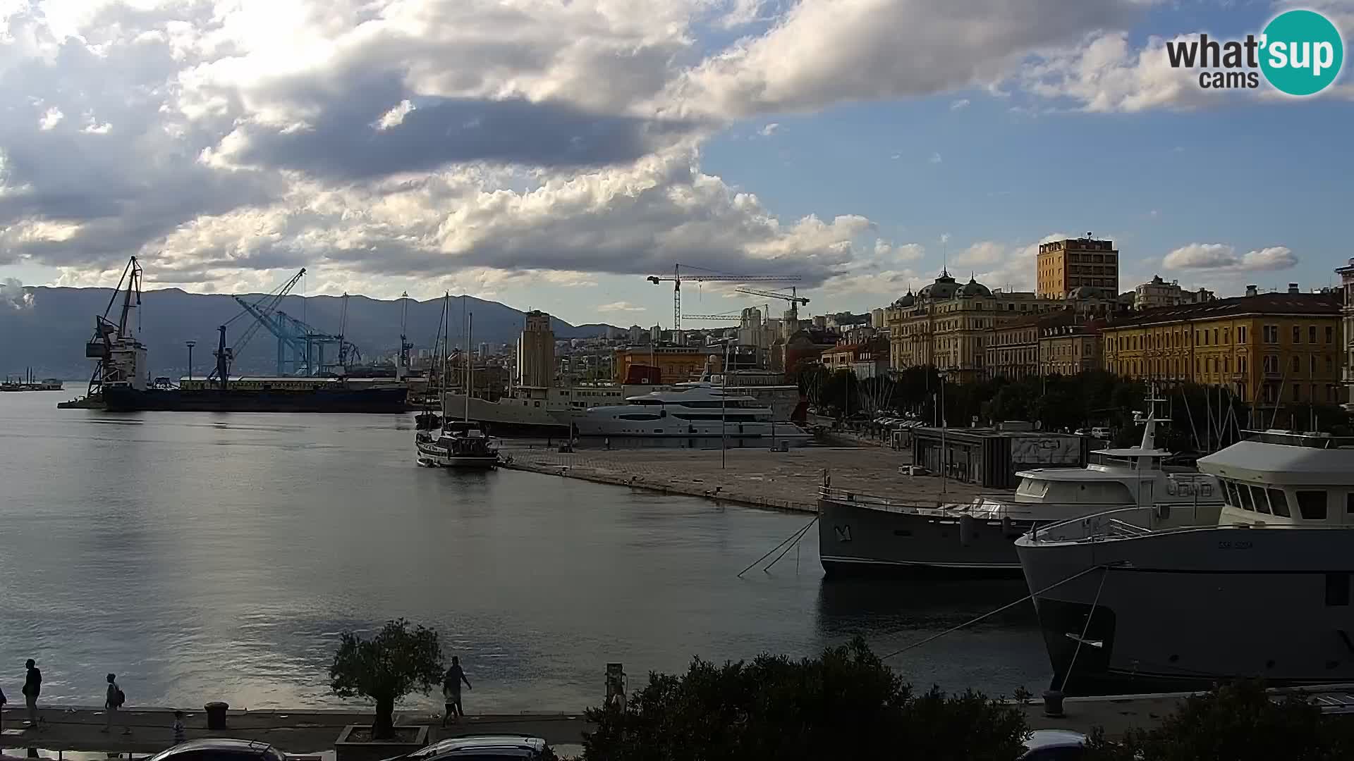 La Riva e la Marina a Rijeka (Fiume) – Live Webcam Croazia
